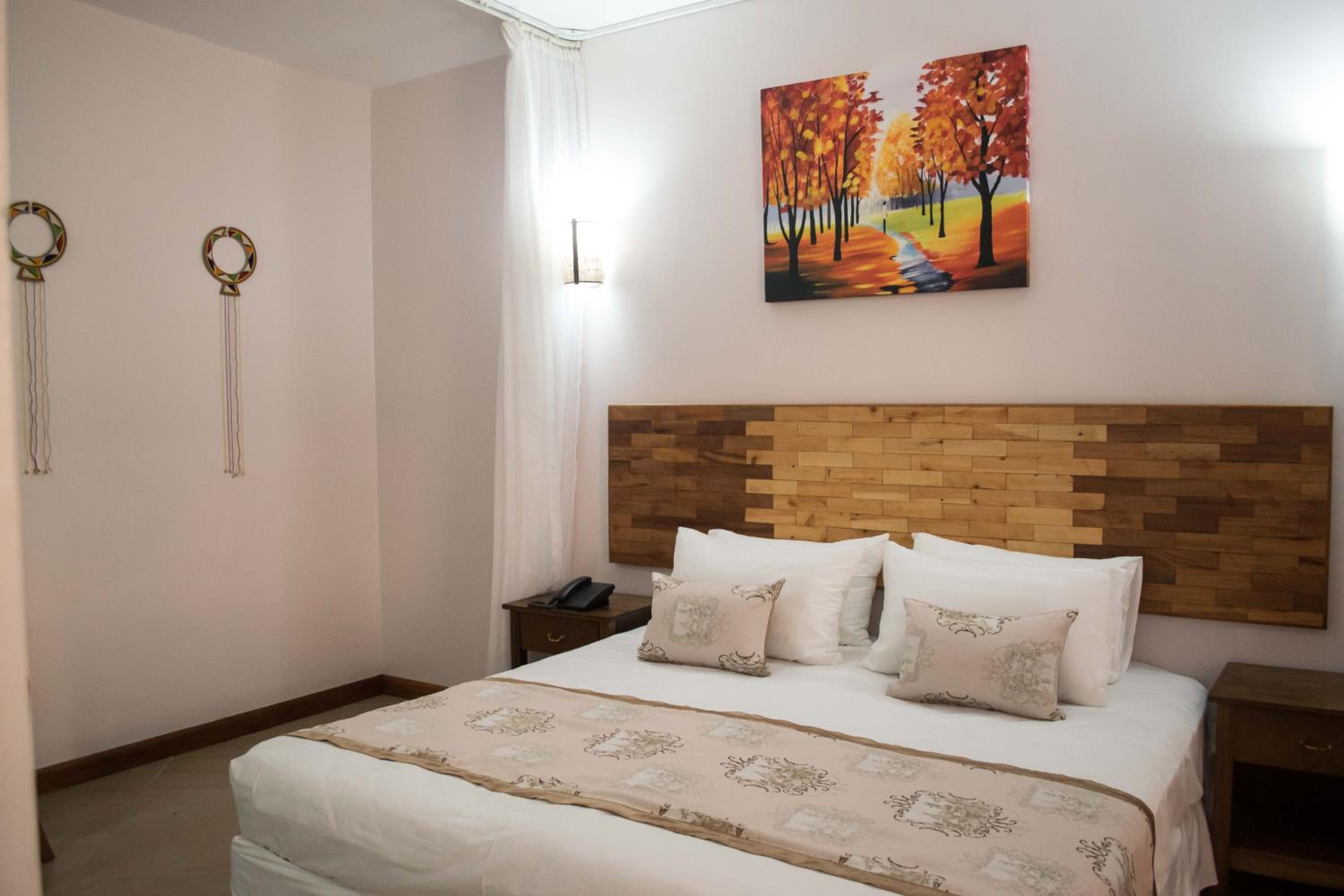 Double Room with Garden View - Photo 4