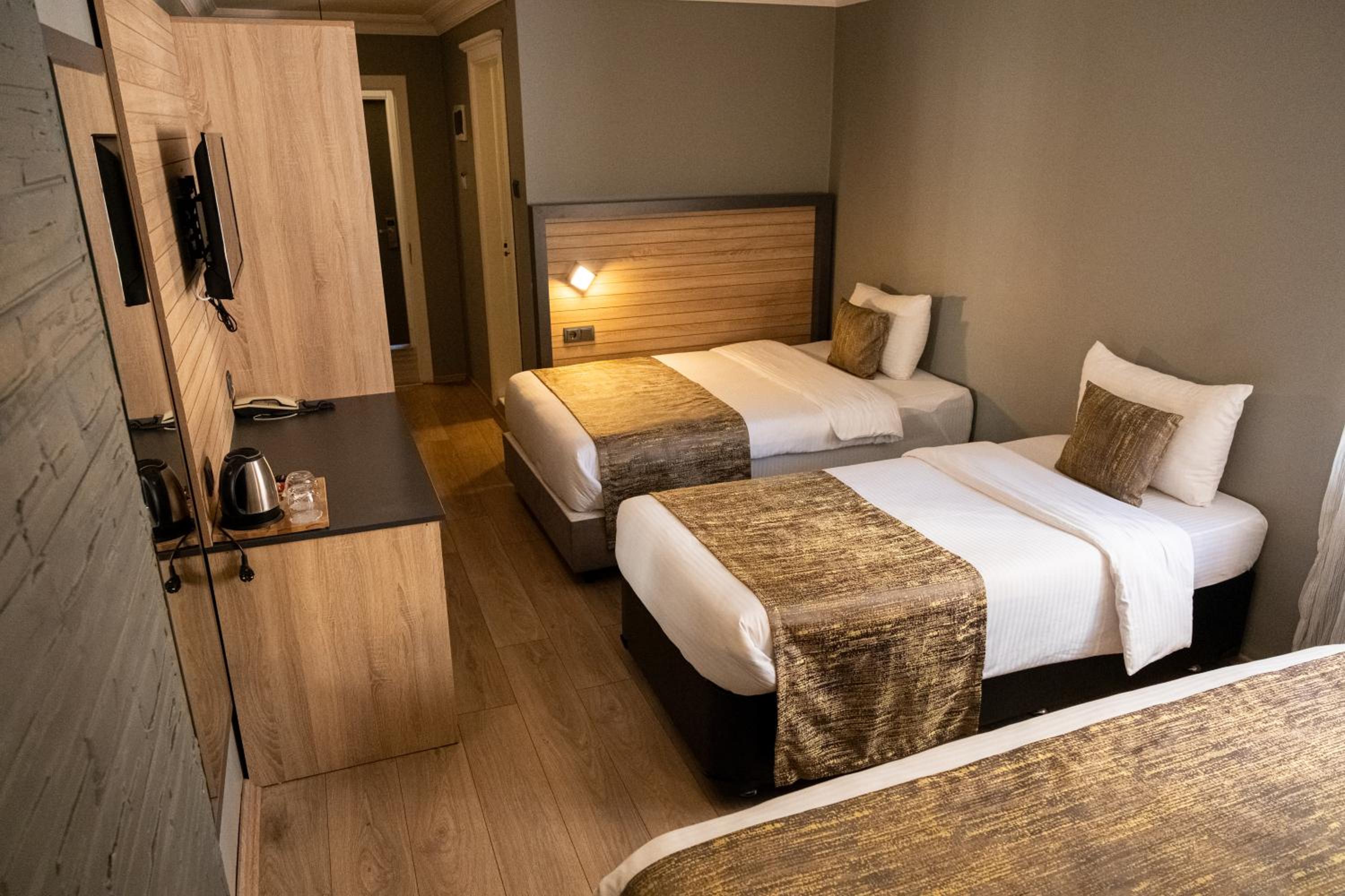 Triple Room photo 3