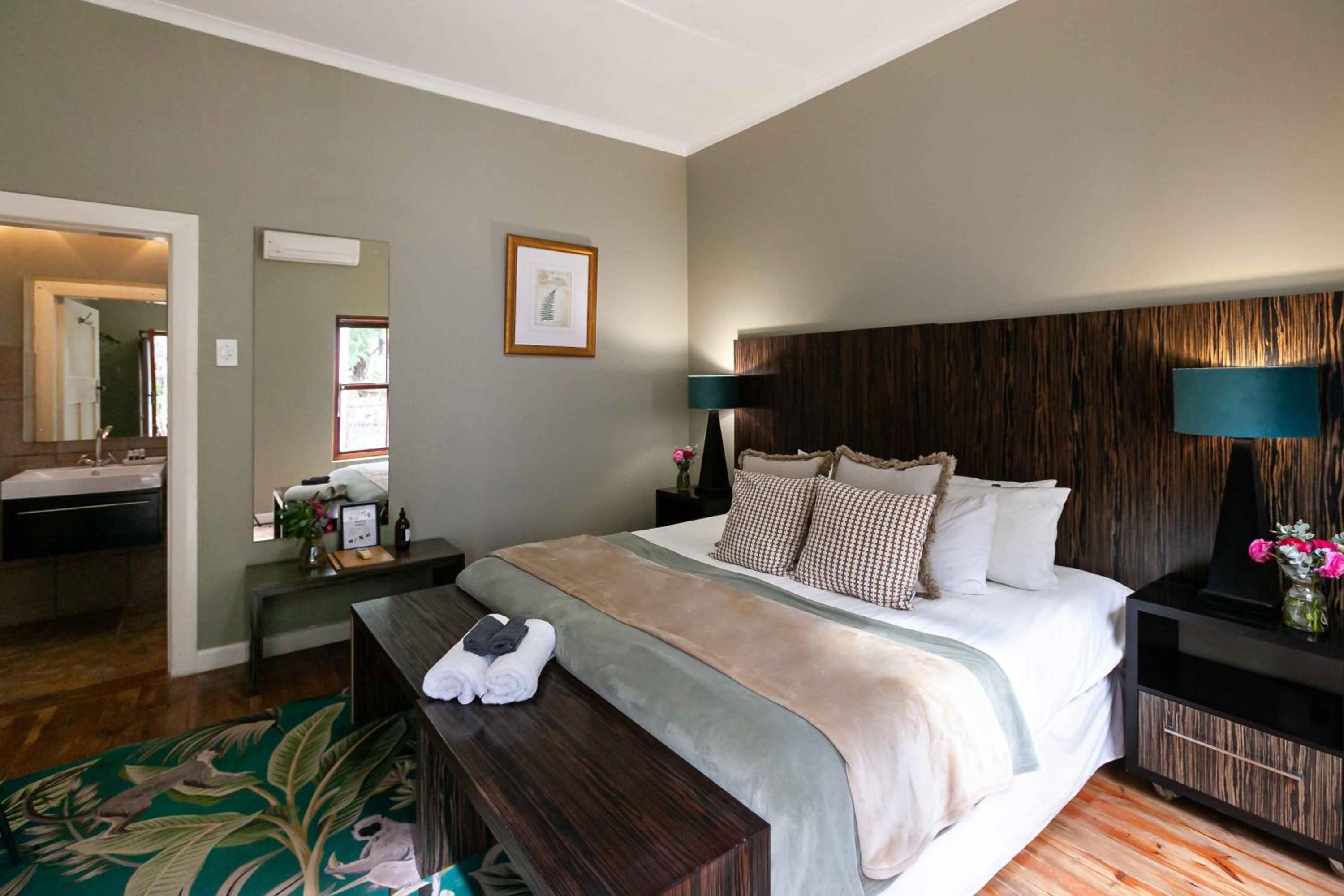 Twin Room - Photo 6