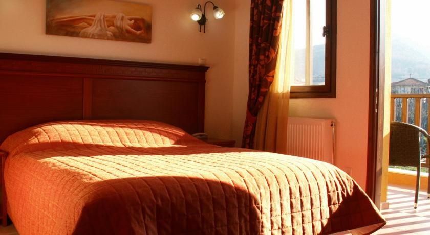 Economy Double Room photo 1