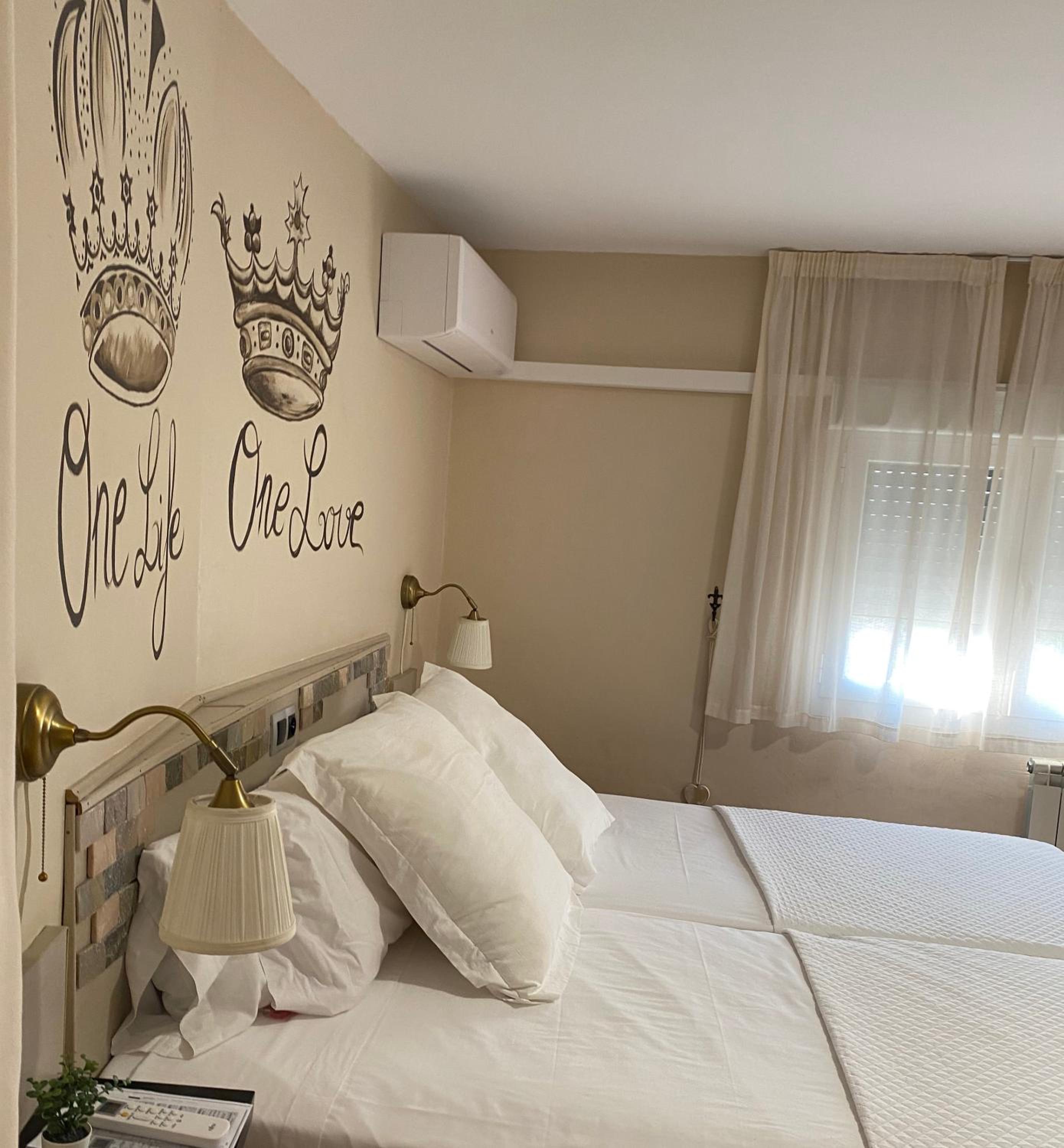 Twin Room photo 2