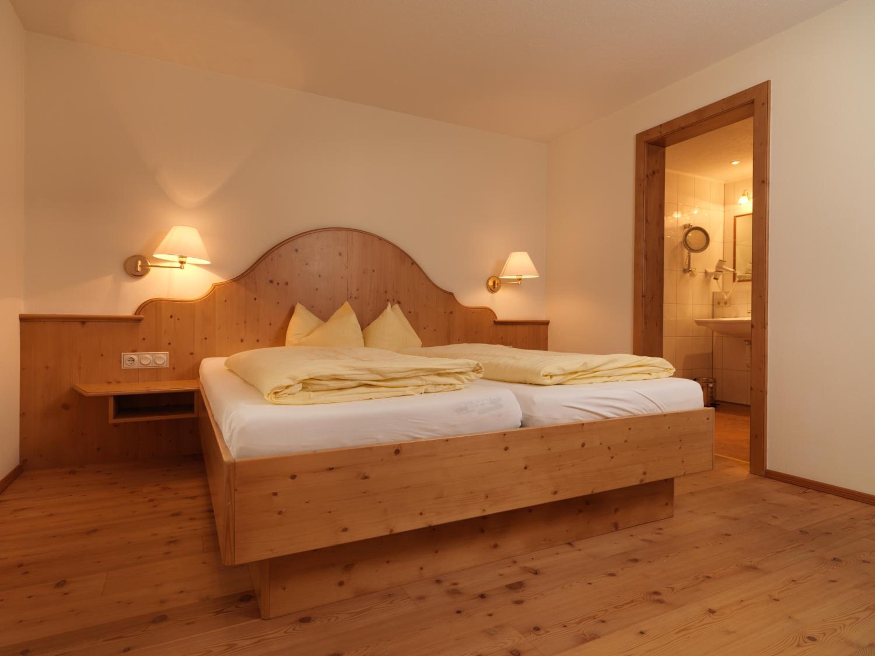 Comfort Twin Room photo 3