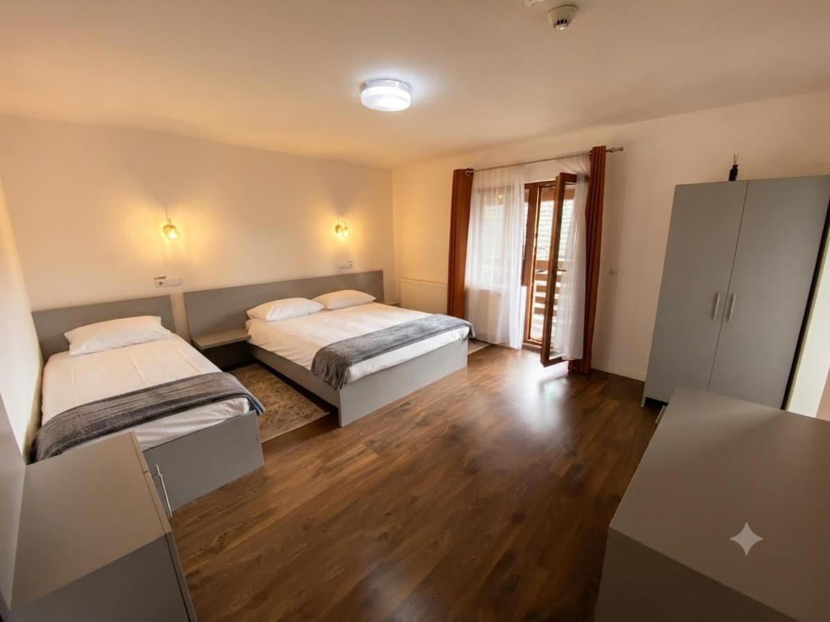 Triple Room photo 1