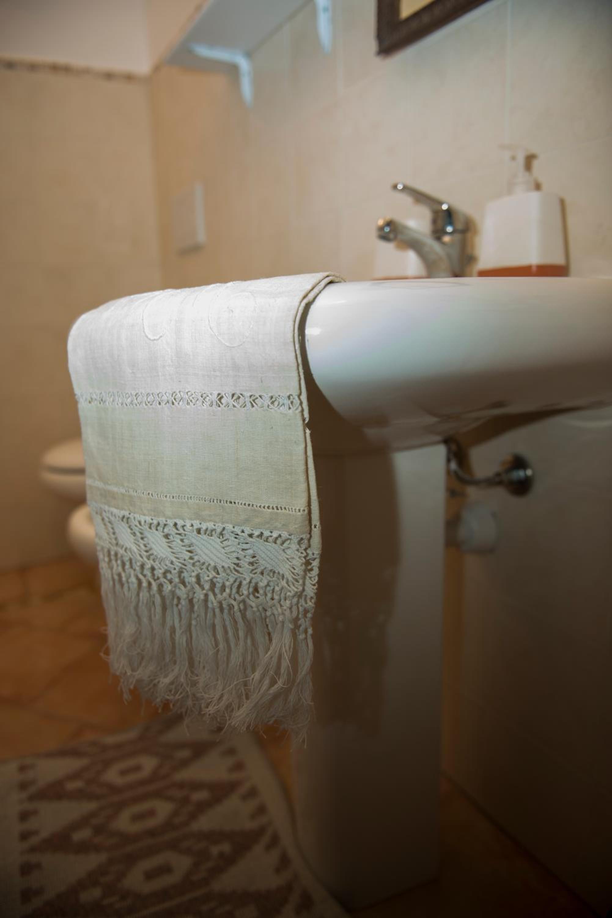 Triple Room with Private Bathroom photo 1