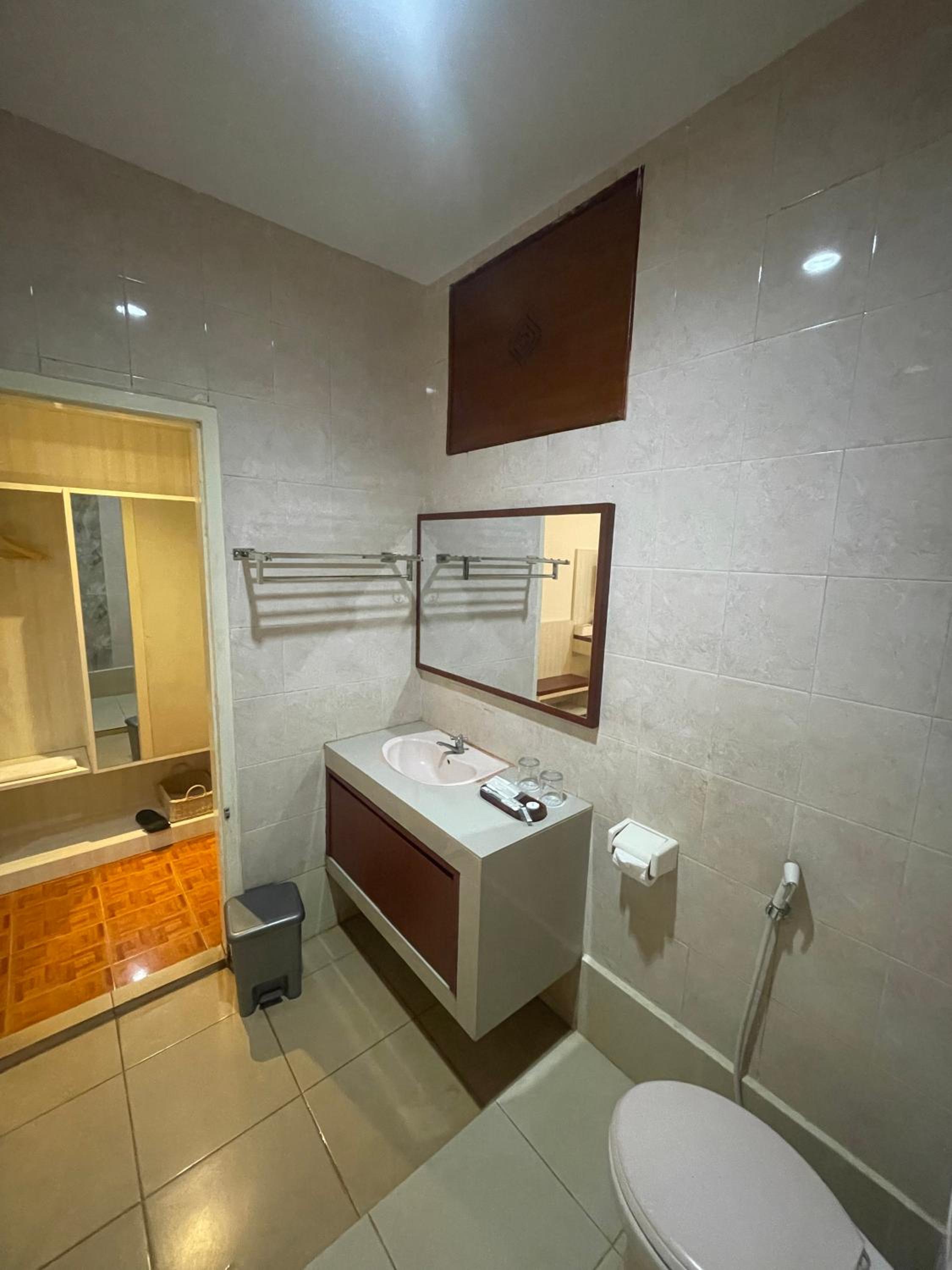 Deluxe Twin Room photo 1