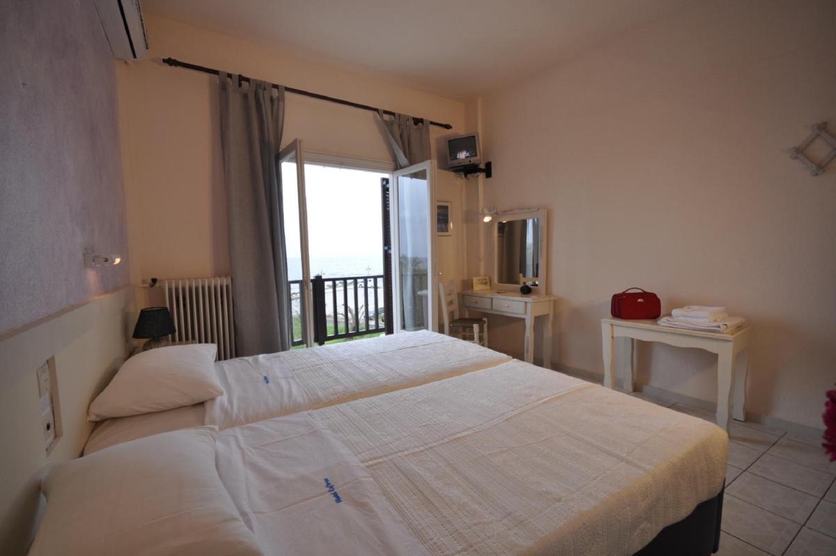 Twin Room with Sea View