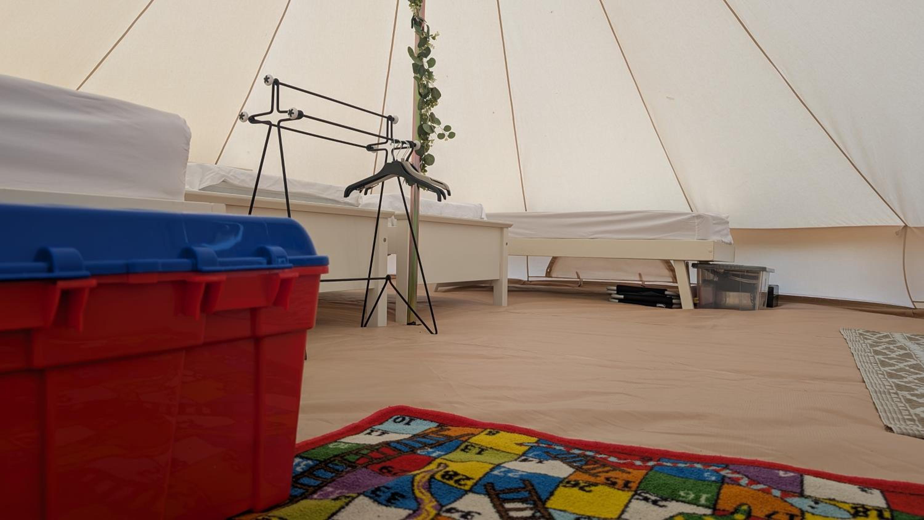 Gracie, Part Furnished Tent photo 2