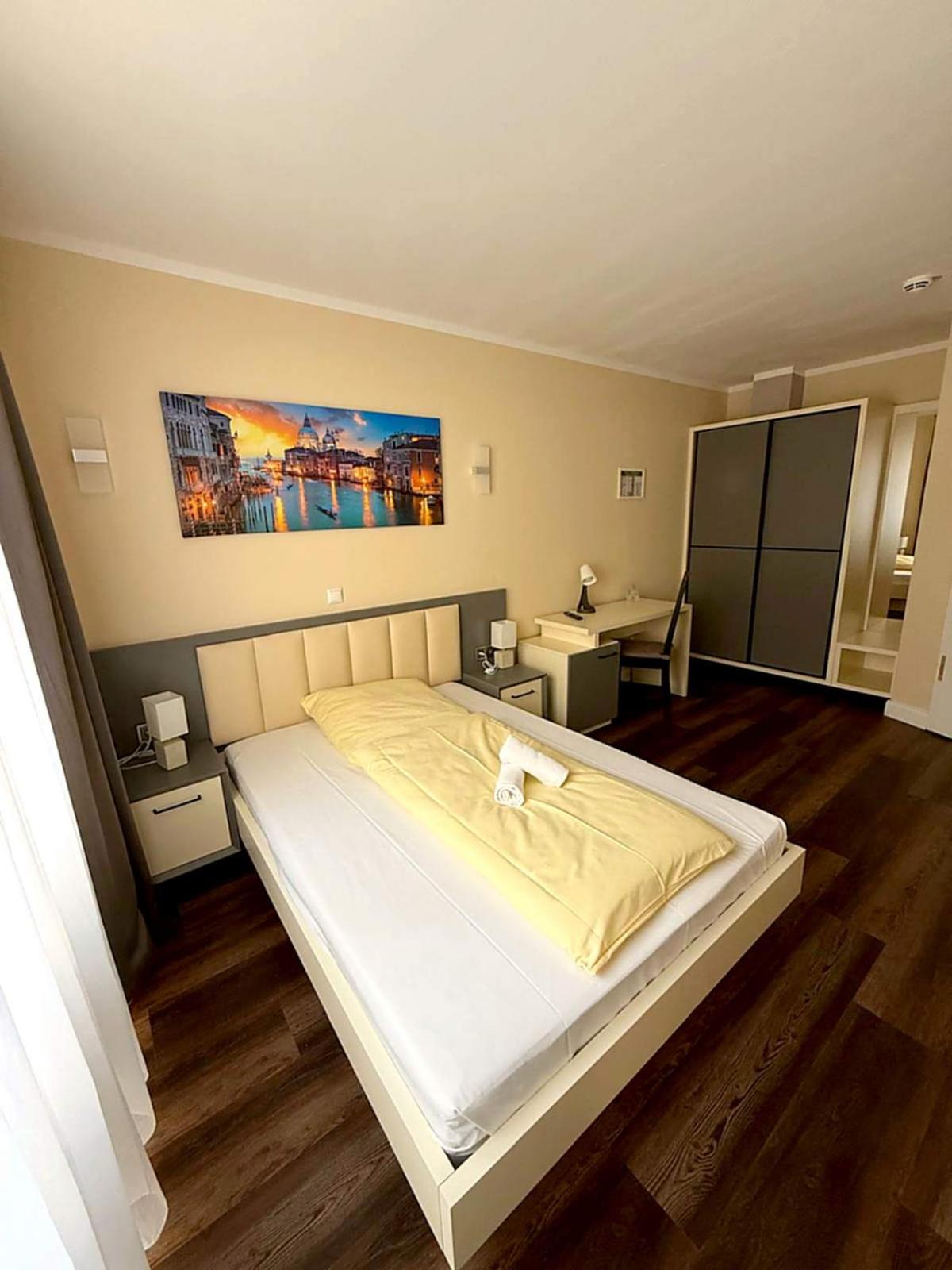 Superior Single Room