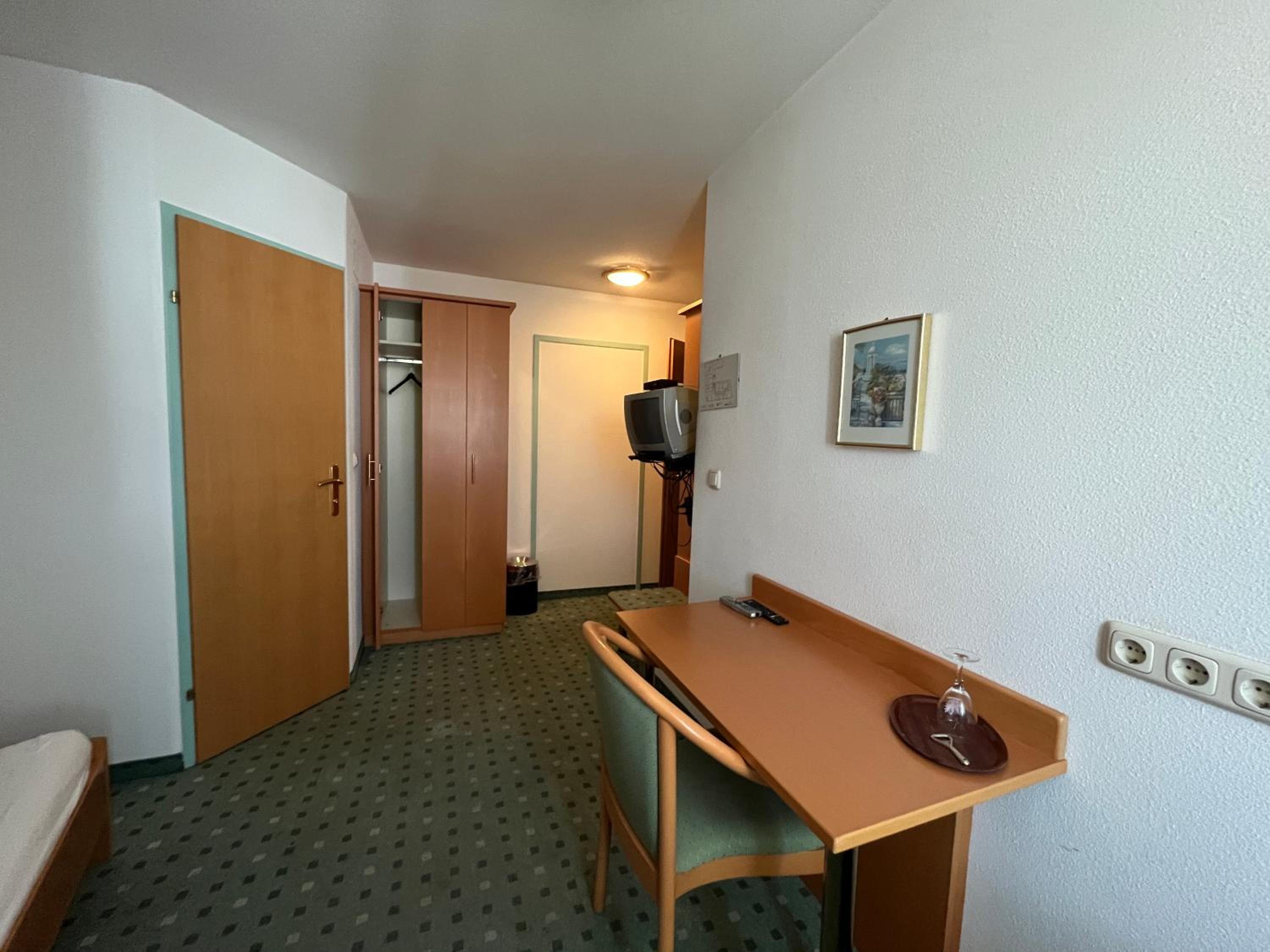 Single Room with Bathroom