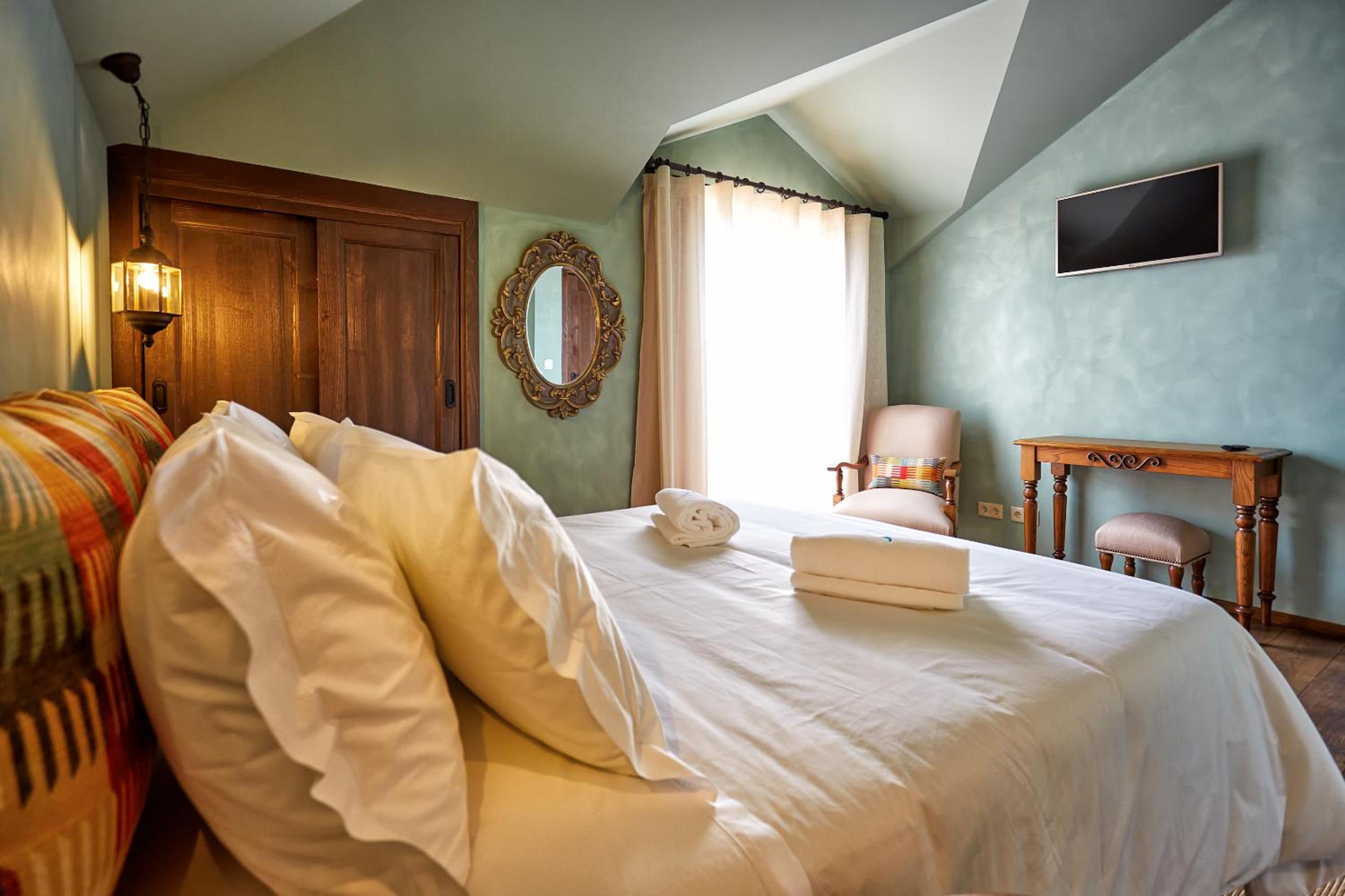 Double Room with Balcony photo 2