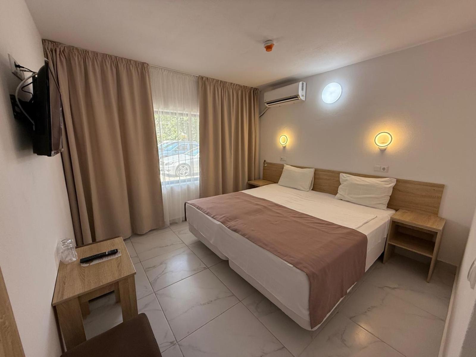 Double Room without Balcony - Ground Floor
