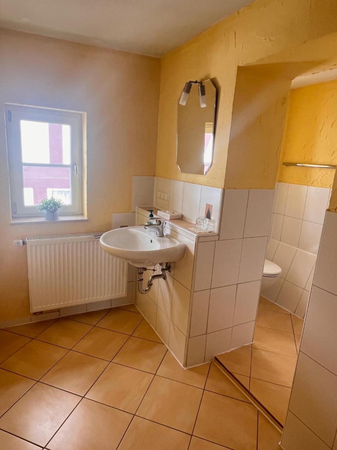 Basic Double Room - Photo 2