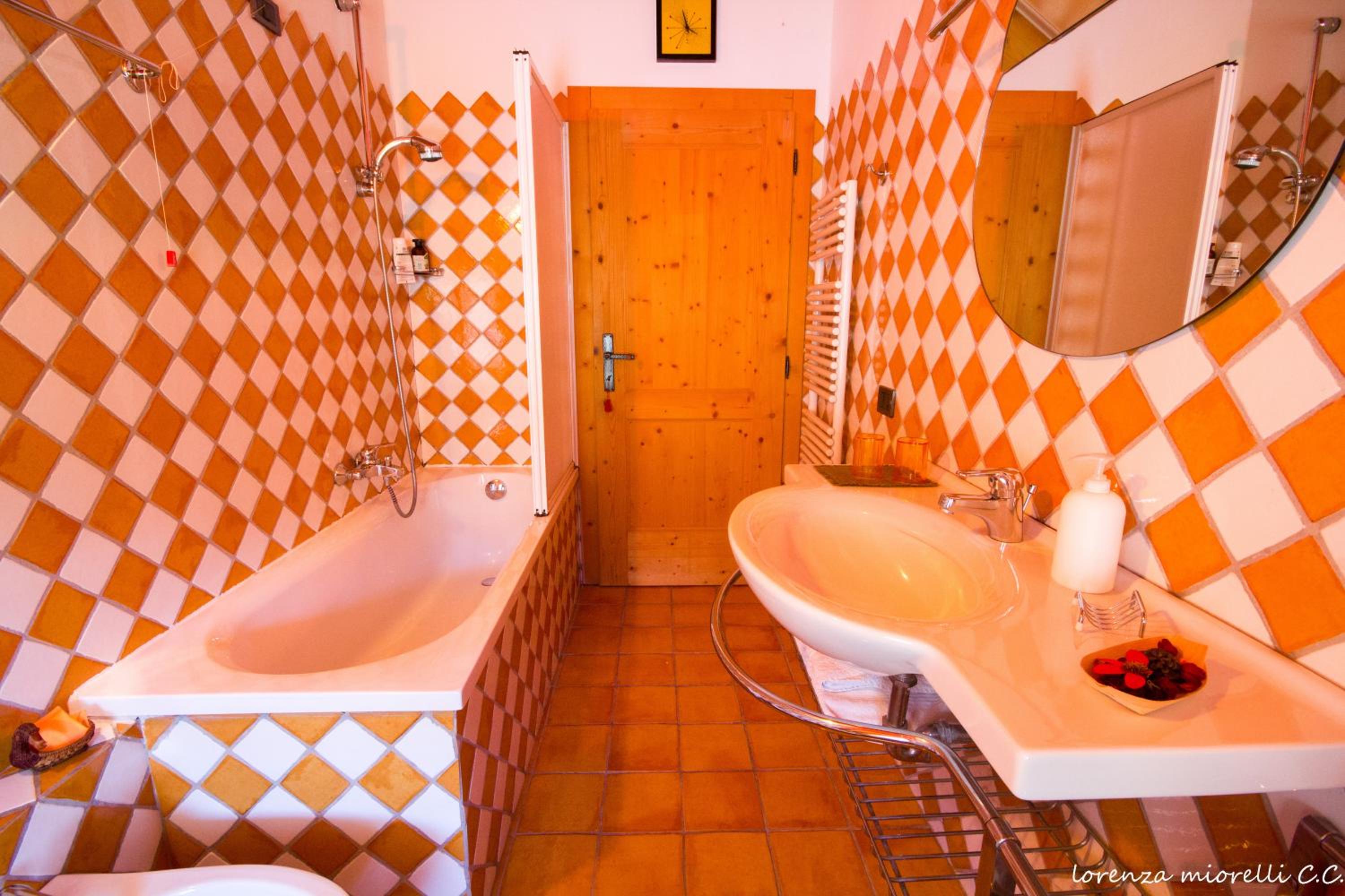Double or Twin Room with Shared Bathroom photo 3