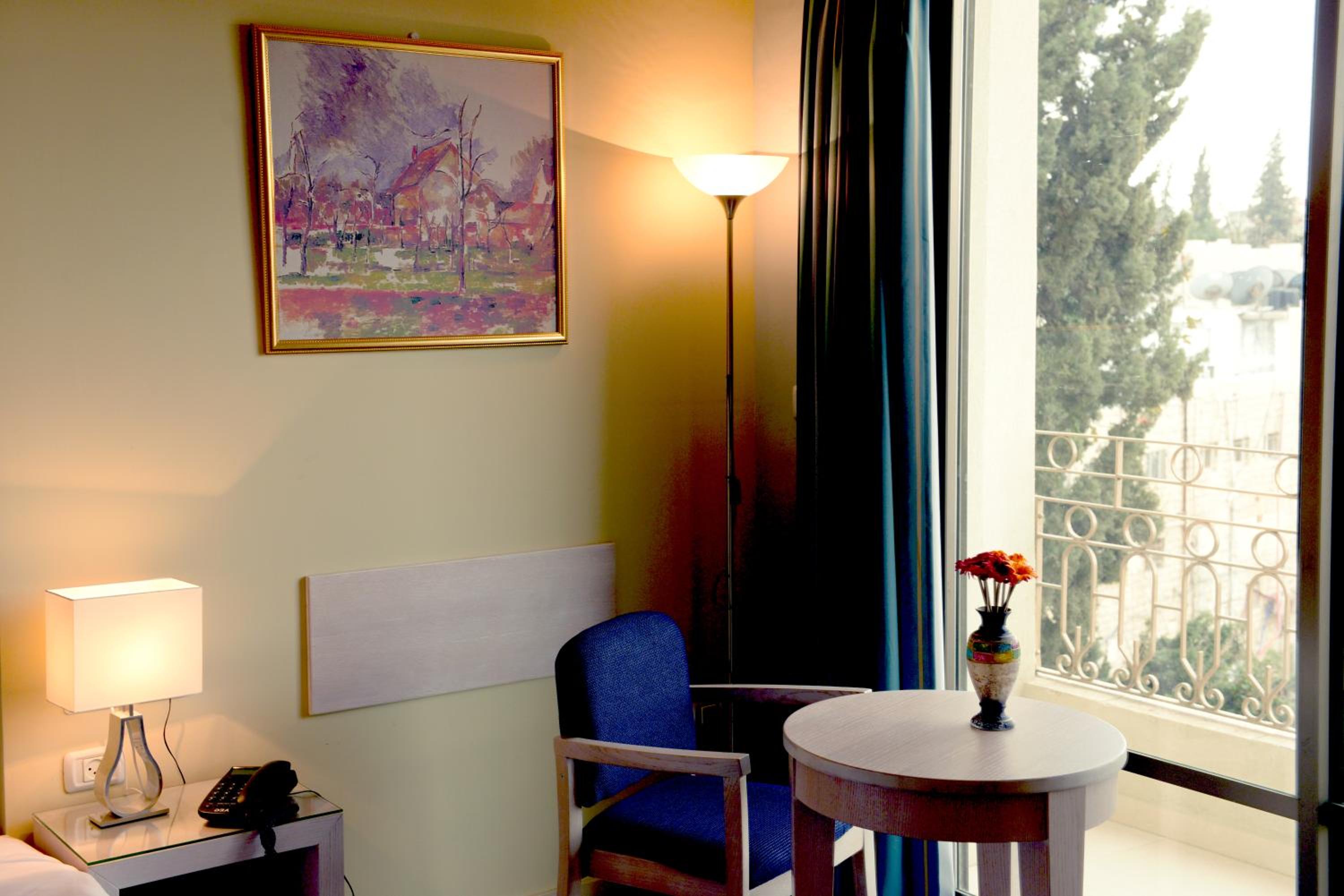 Standard Double Room with City View