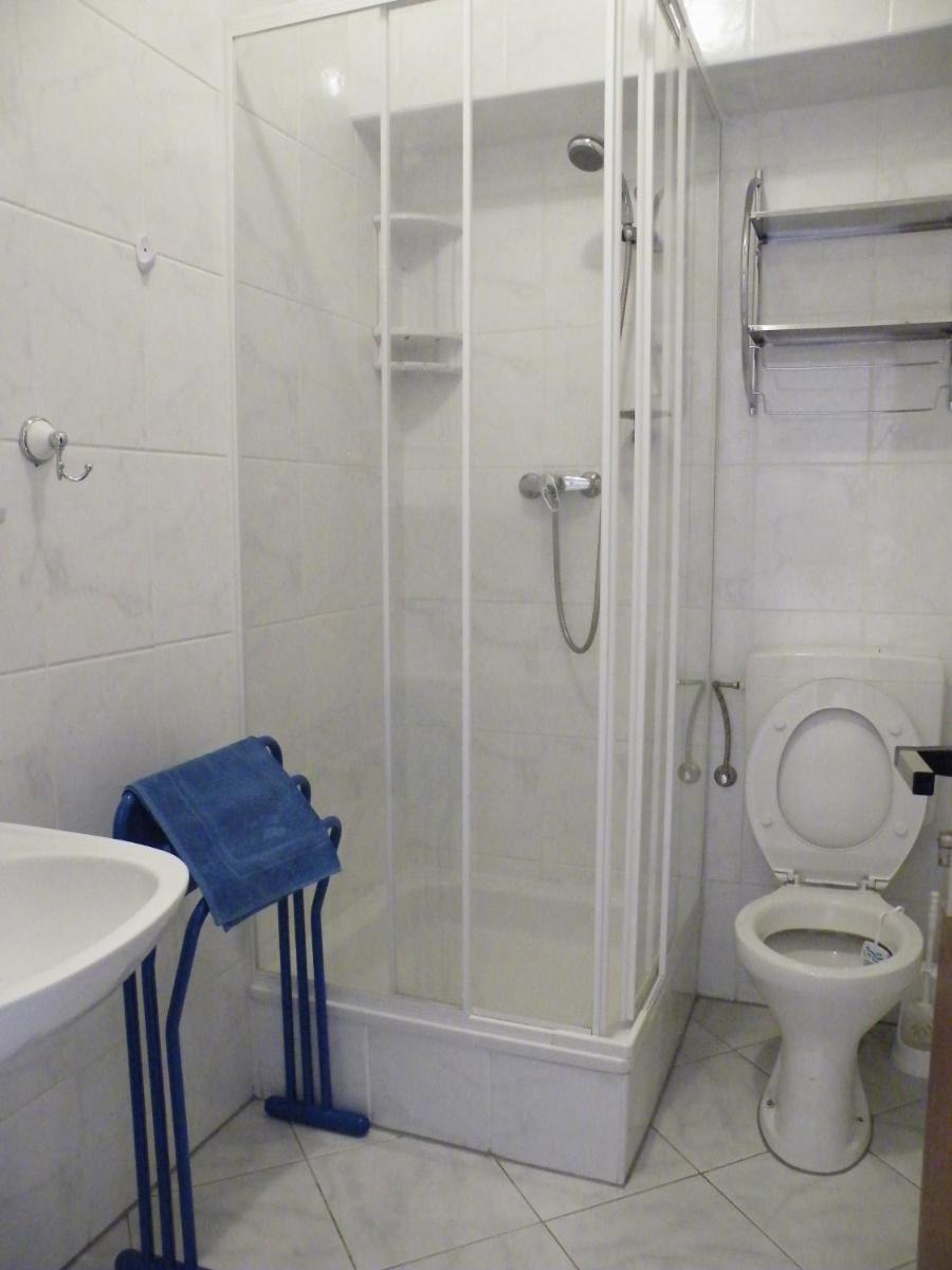 Twin Room with Extra Bed
