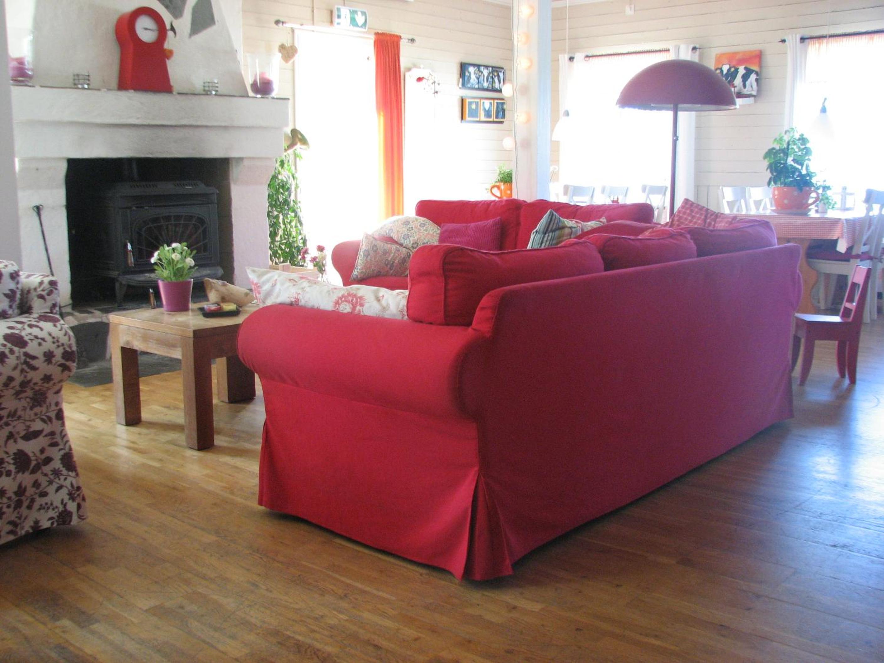 Family Room with Private Bathroom photo 2
