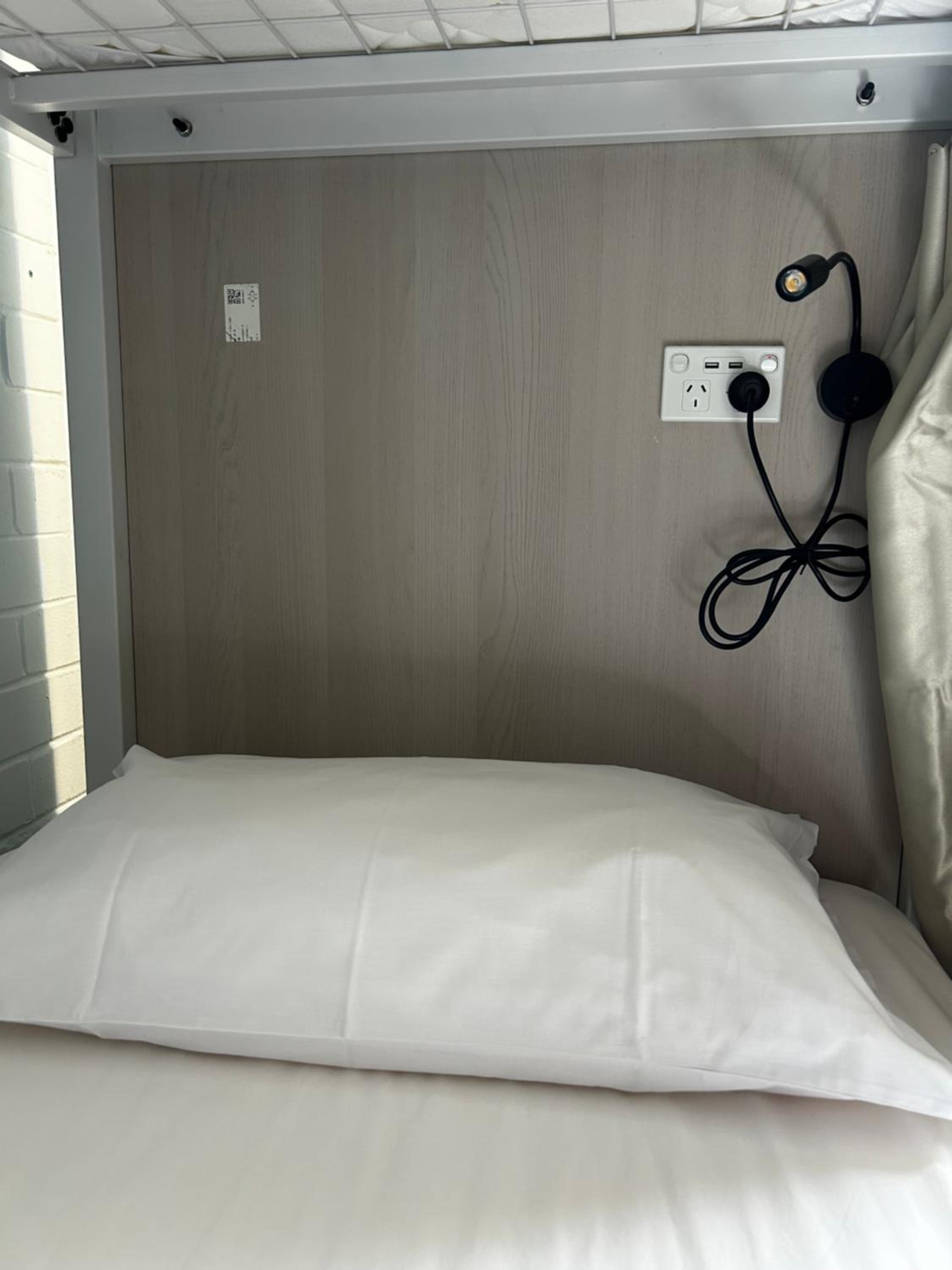 Private 4-Bed Ensuite Room (2 Bunk Beds)