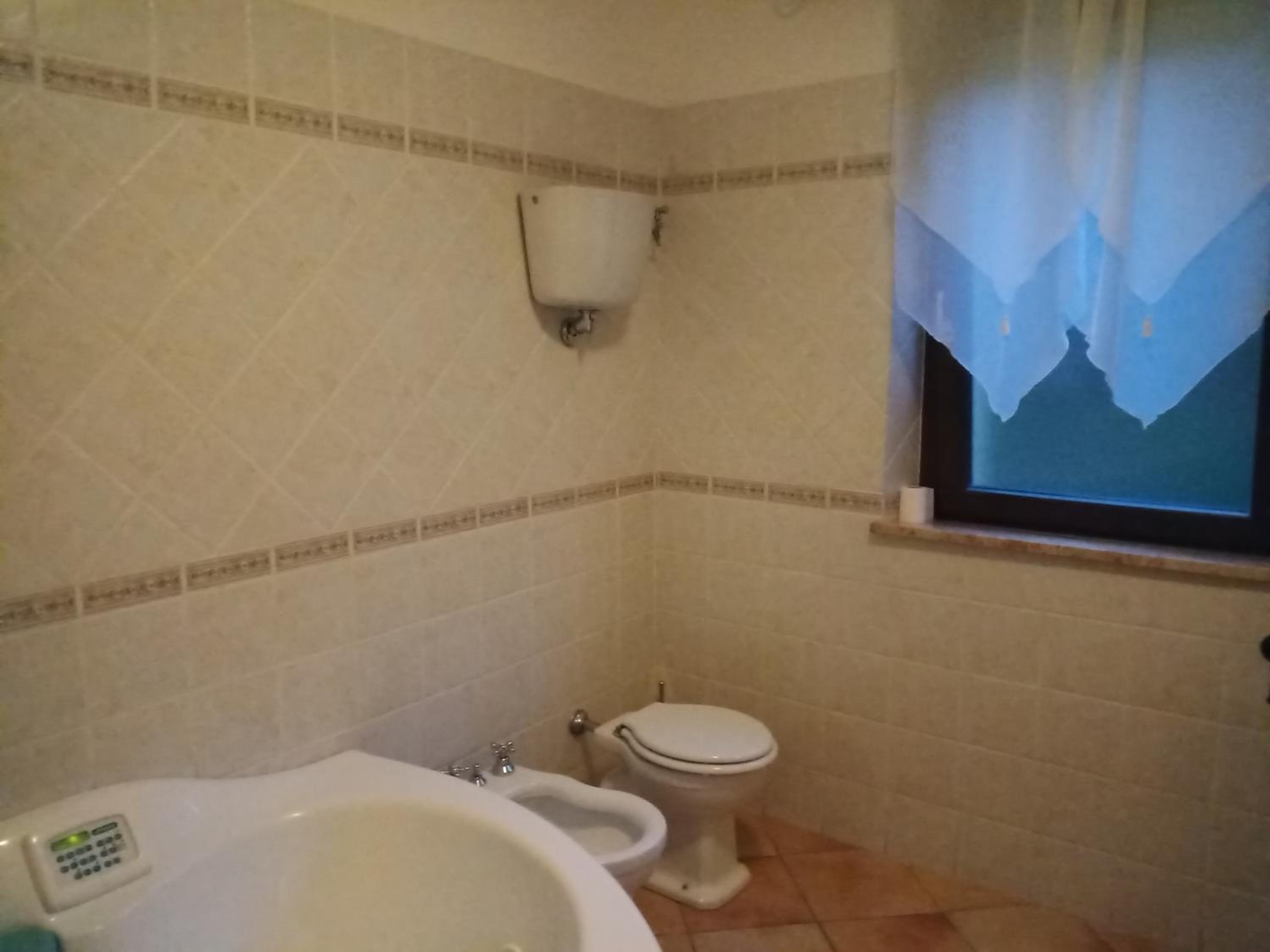 Family Room with Private Bathroom photo 3