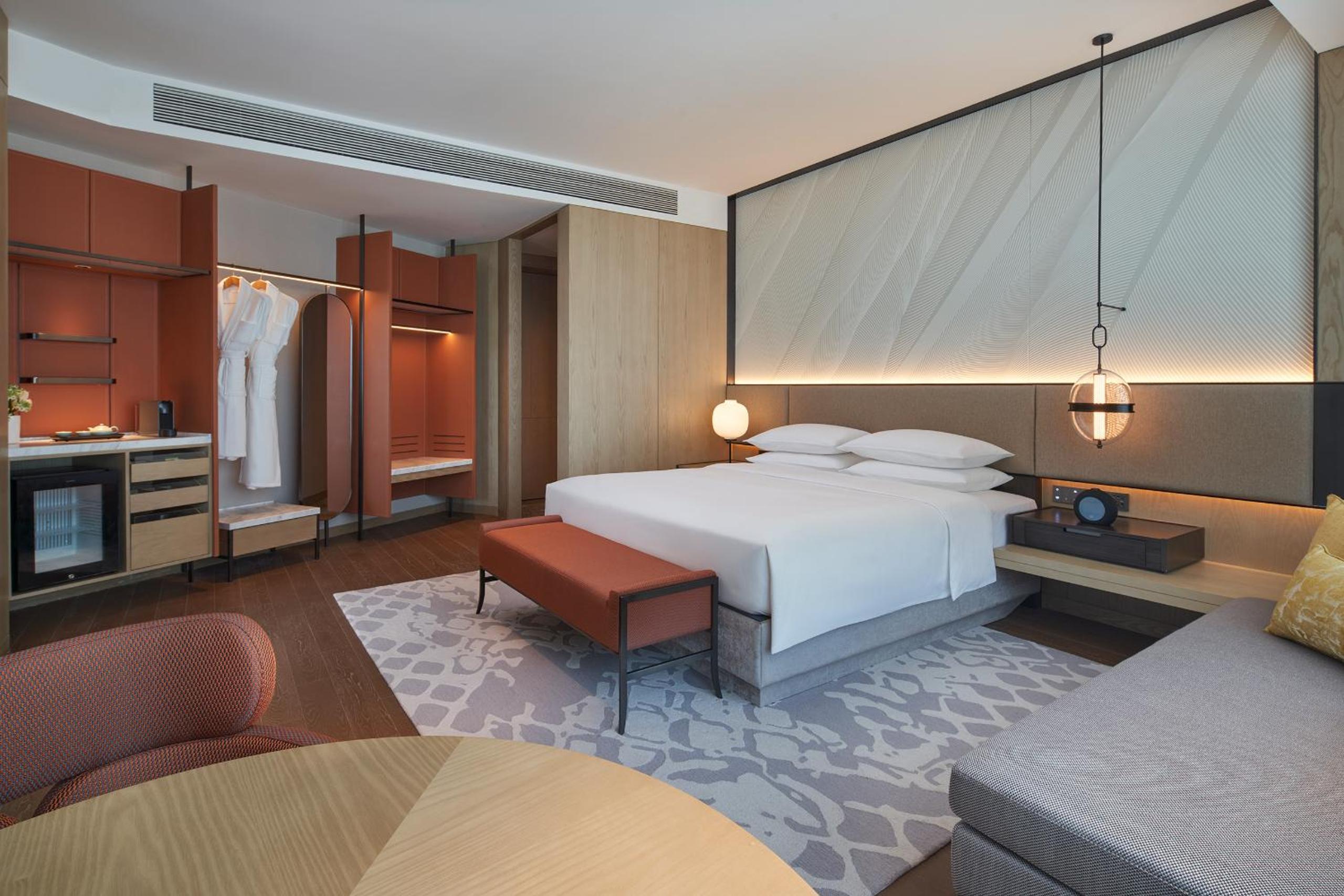 King Room with Lake View photo 2