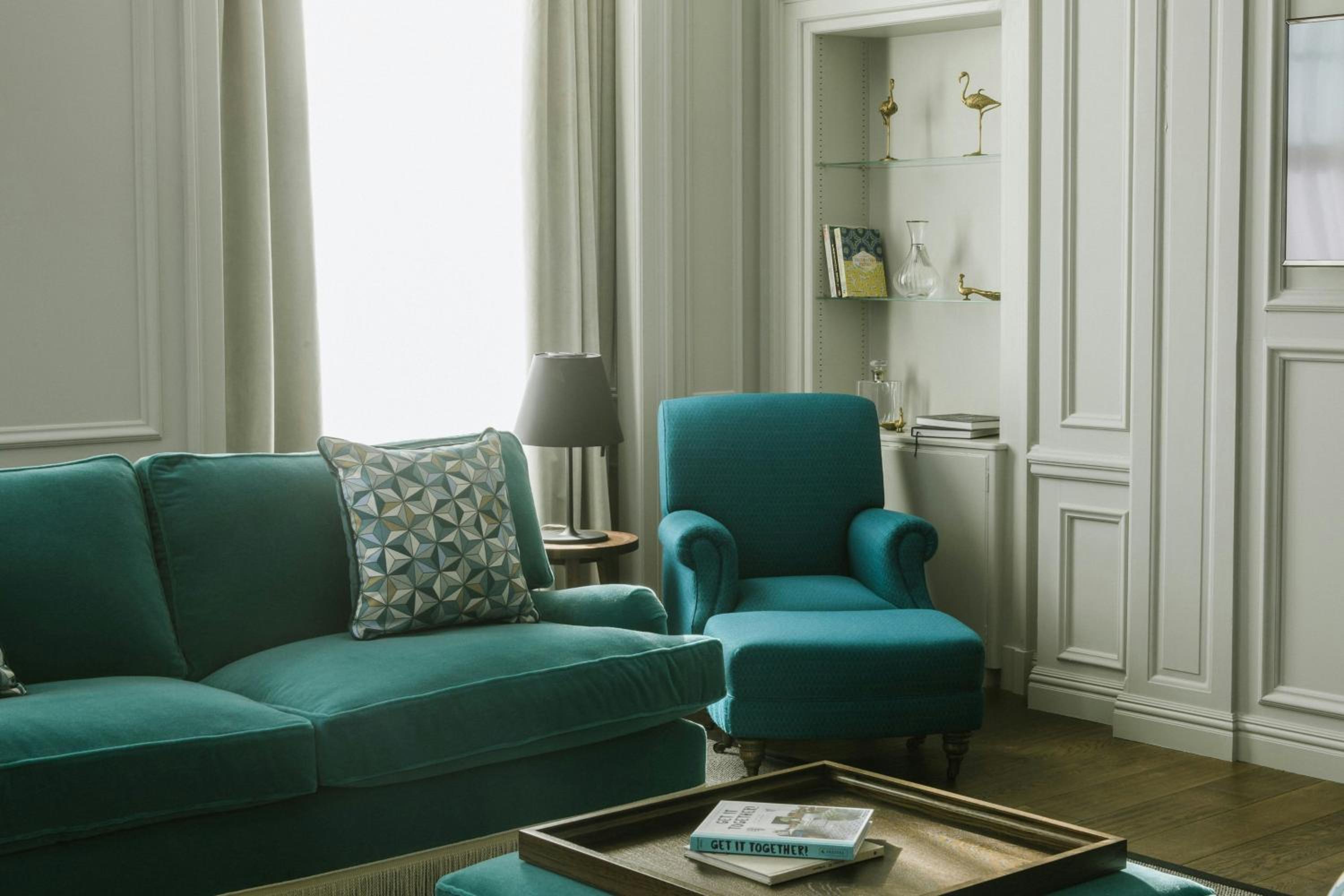 Two-Bedroom Suite with King and Double Beds photo 3