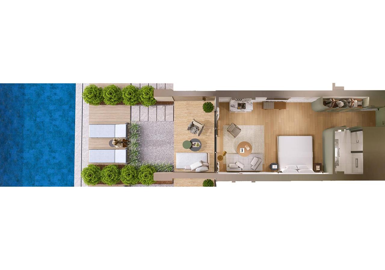 Adult Deluxe Sea View Swim Up