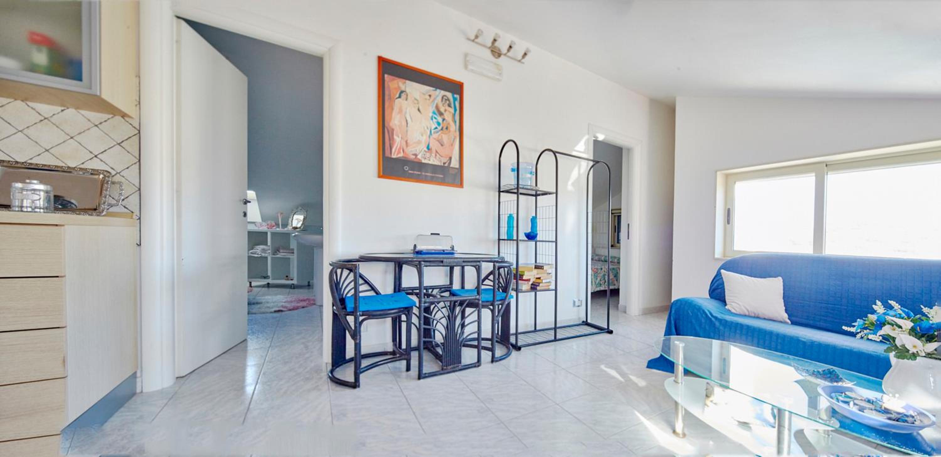 One-Bedroom Superior Apartment photo 1