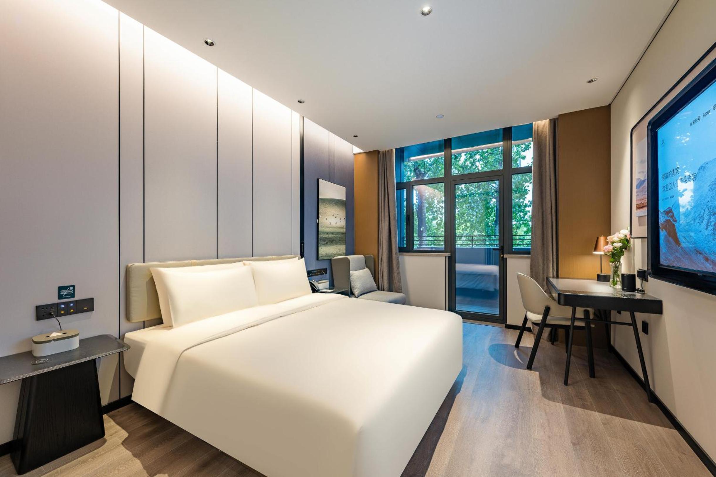 Jimu Double Room with Courtyard
