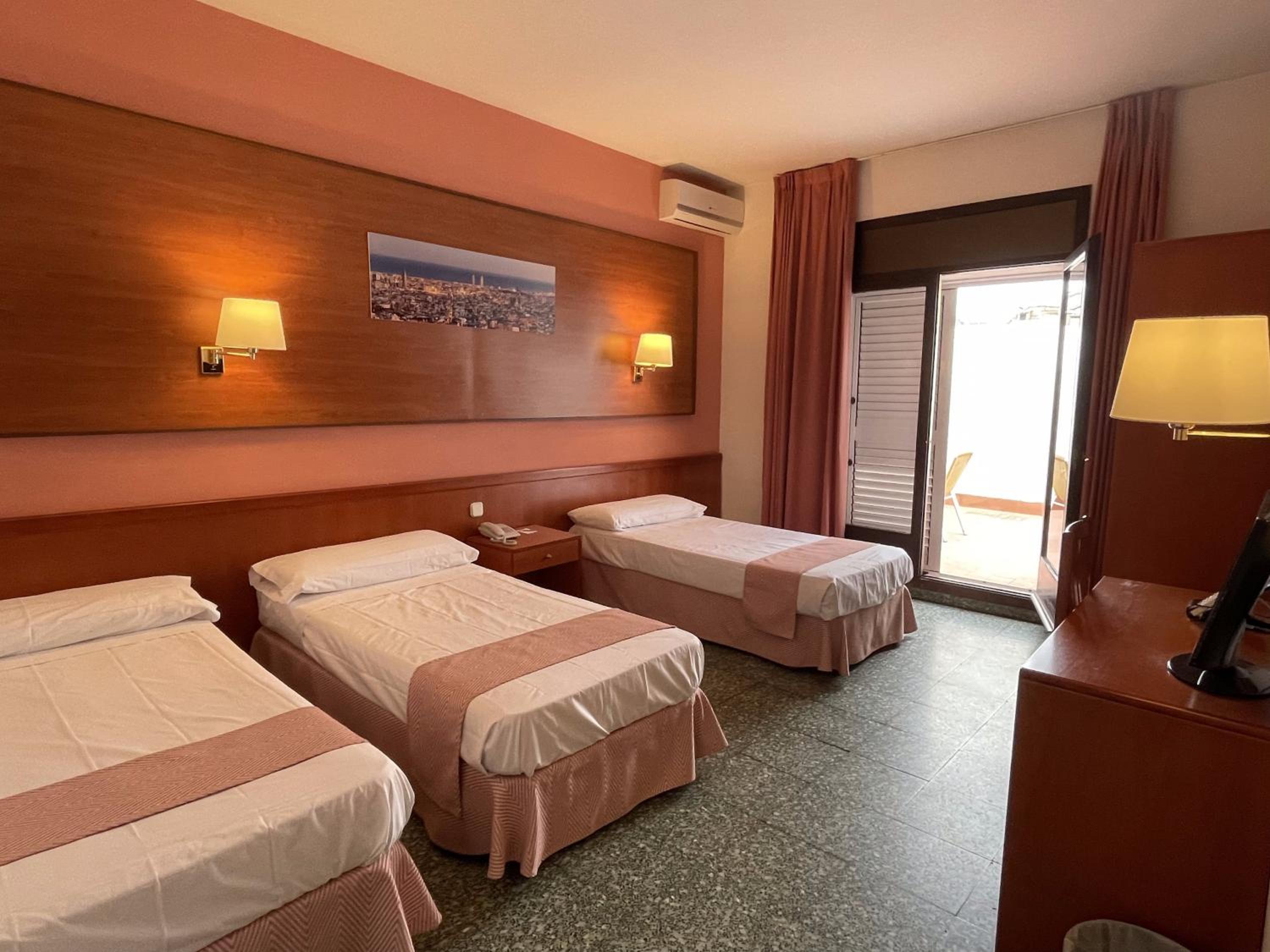 Budget Triple Room
