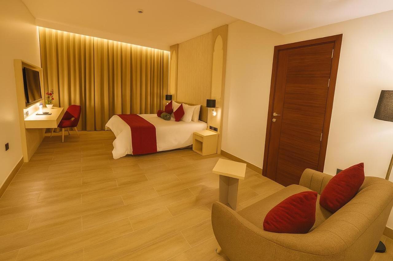 Deluxe Suite photo 3
