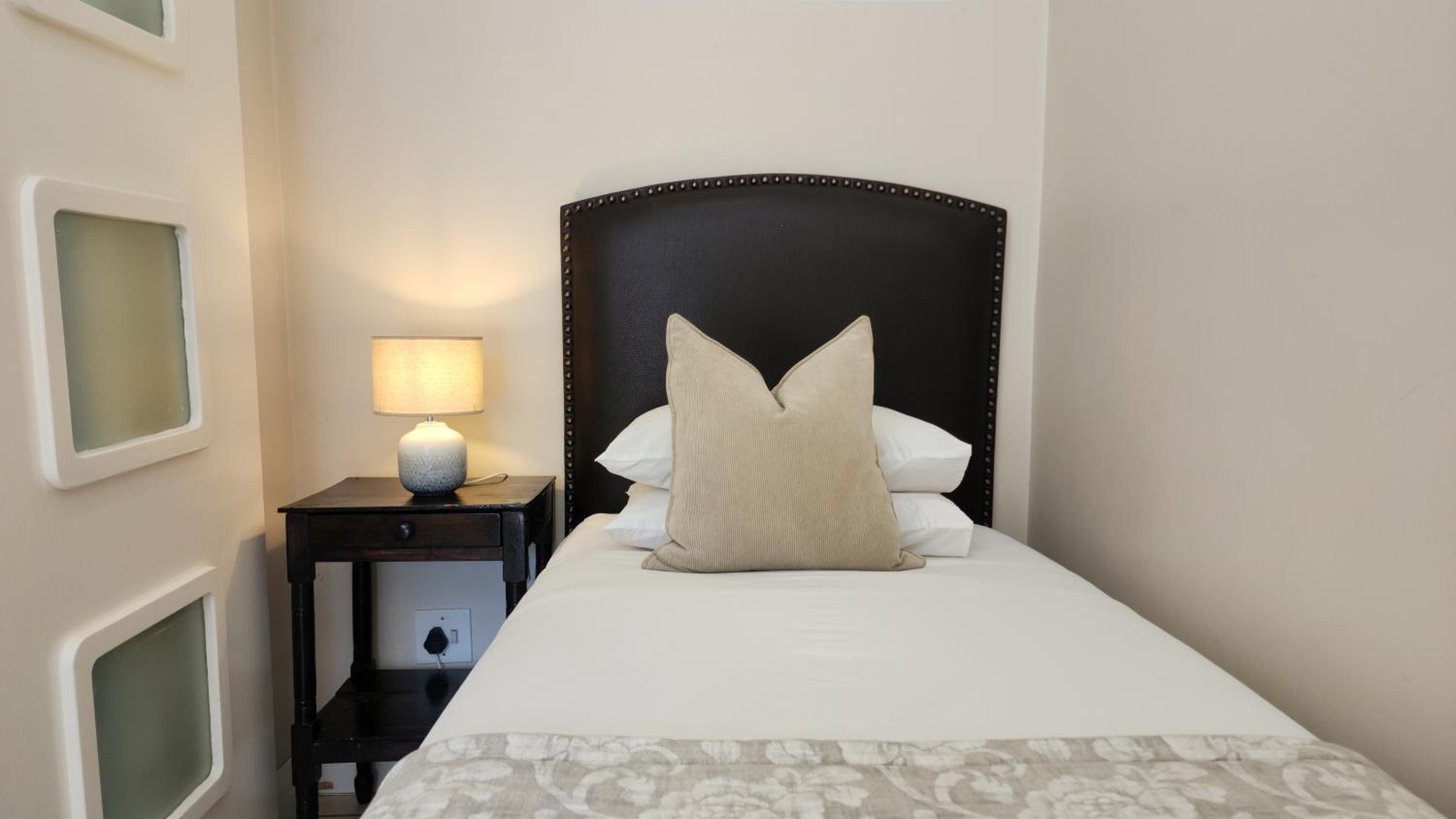 Standard Triple Room photo 3