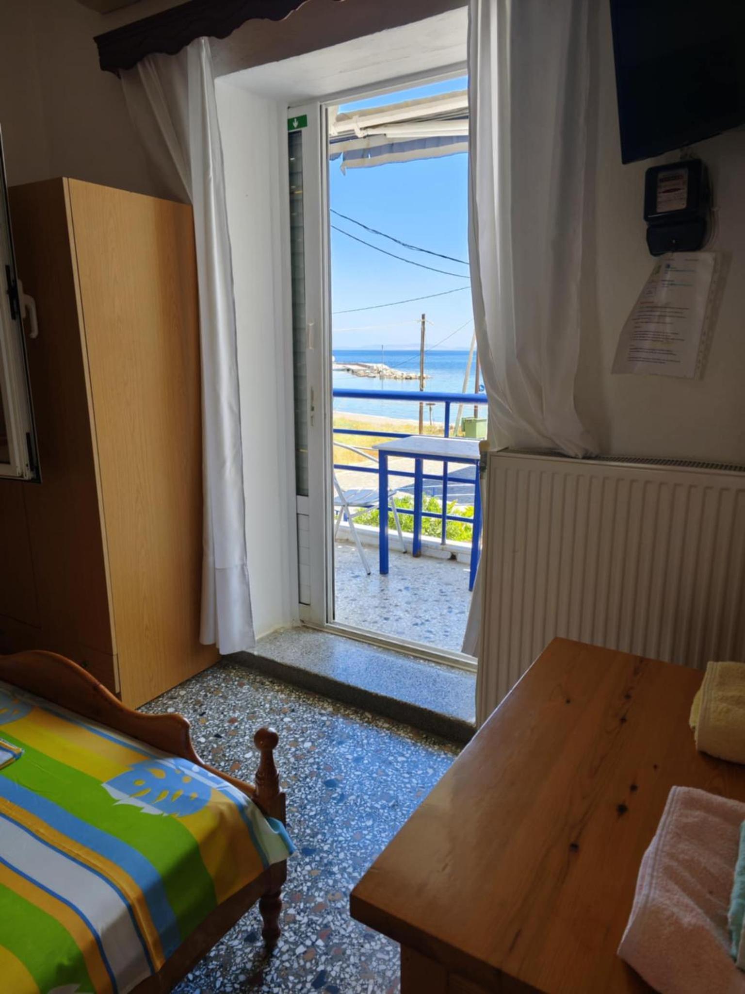 Budget Double Room photo 1