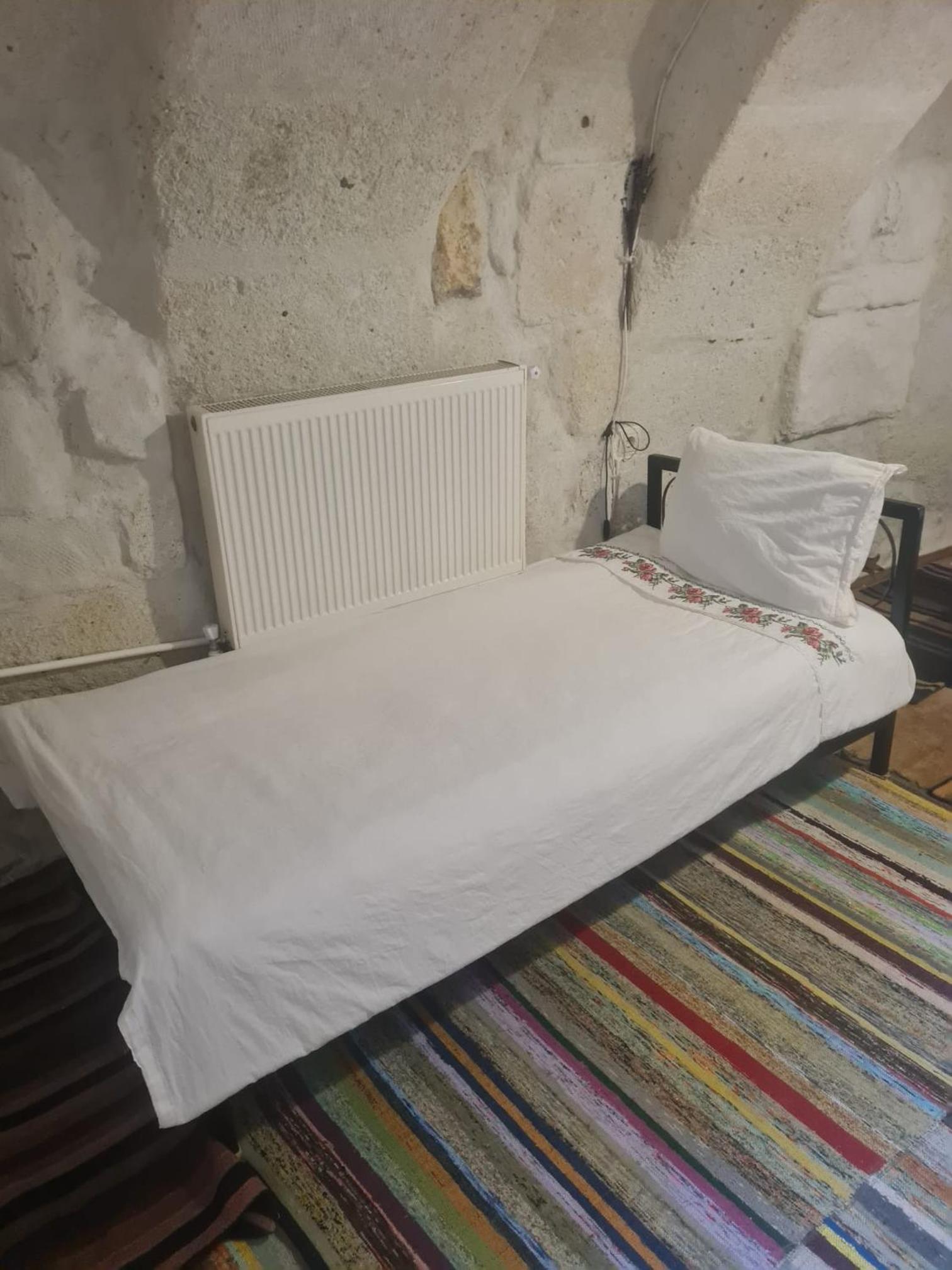 Single Bed in Female Dormitory Room photo 2