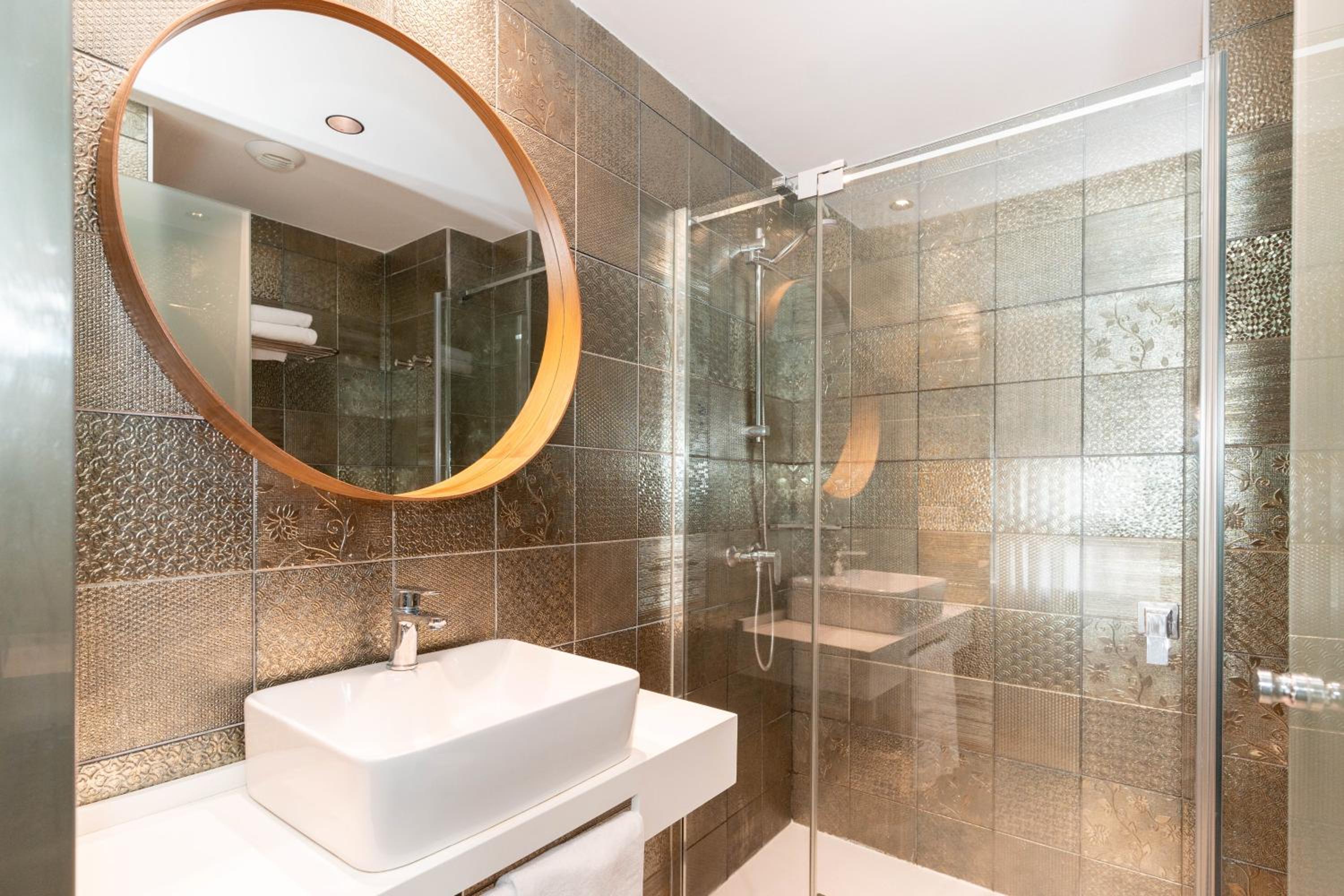 Standard Apartment - Photo 8