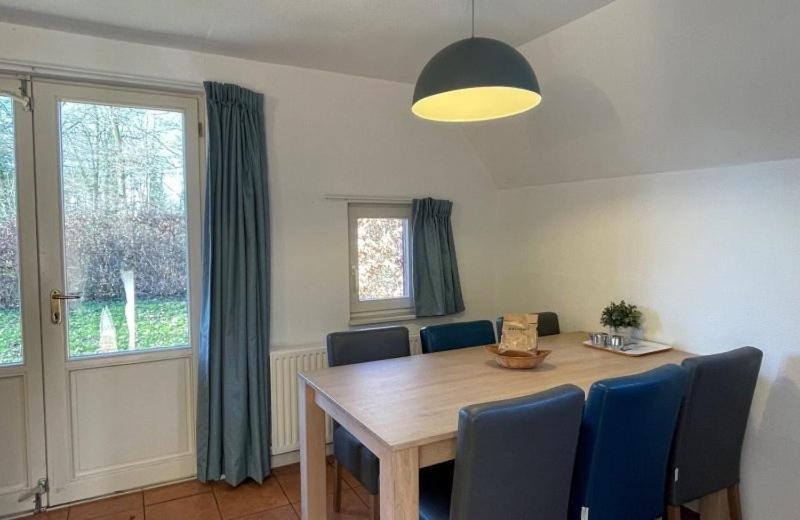 Three-Bedroom Bungalow, photo 7