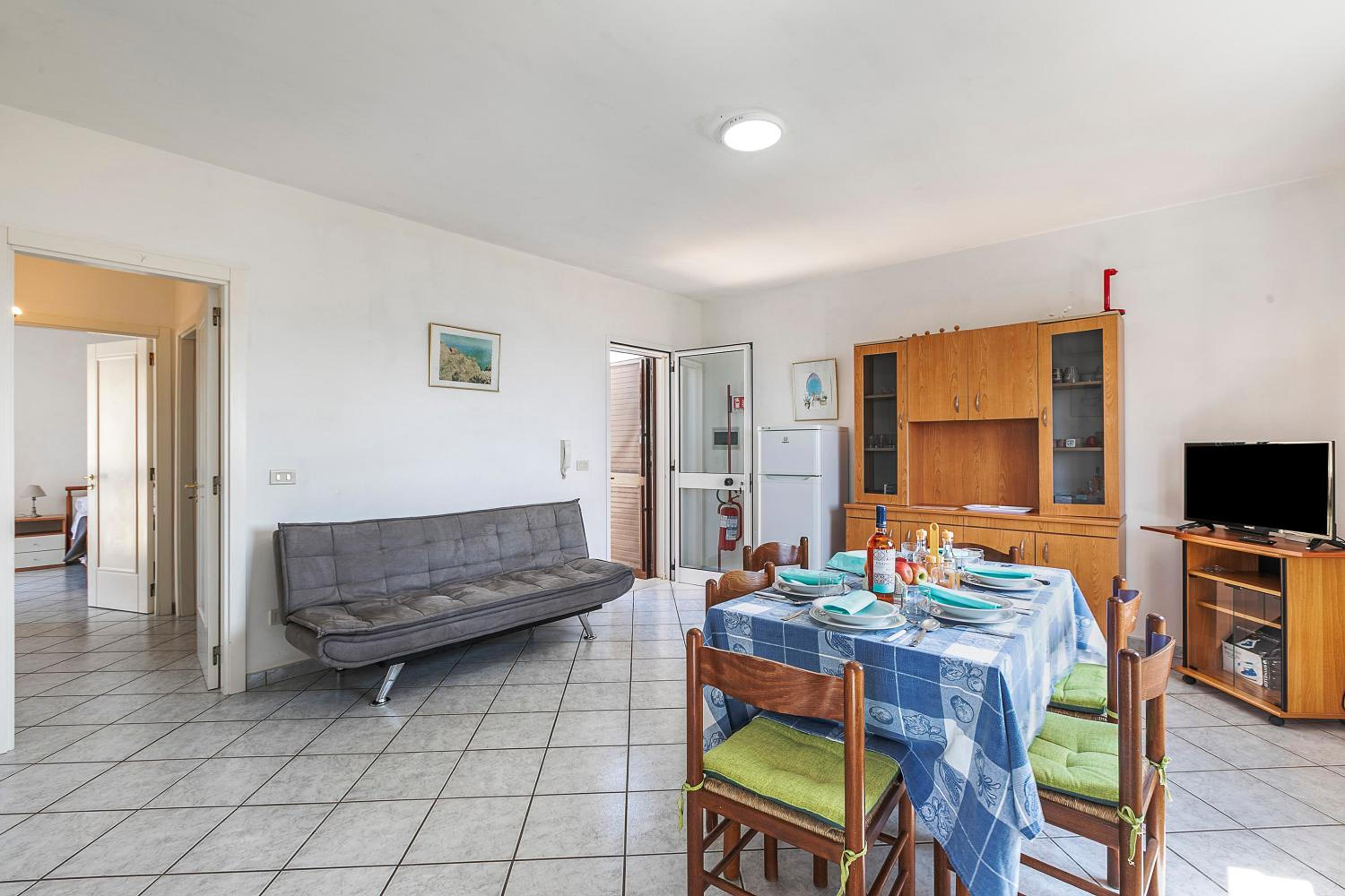 Two-Bedroom Apartment with Sea View photo 2