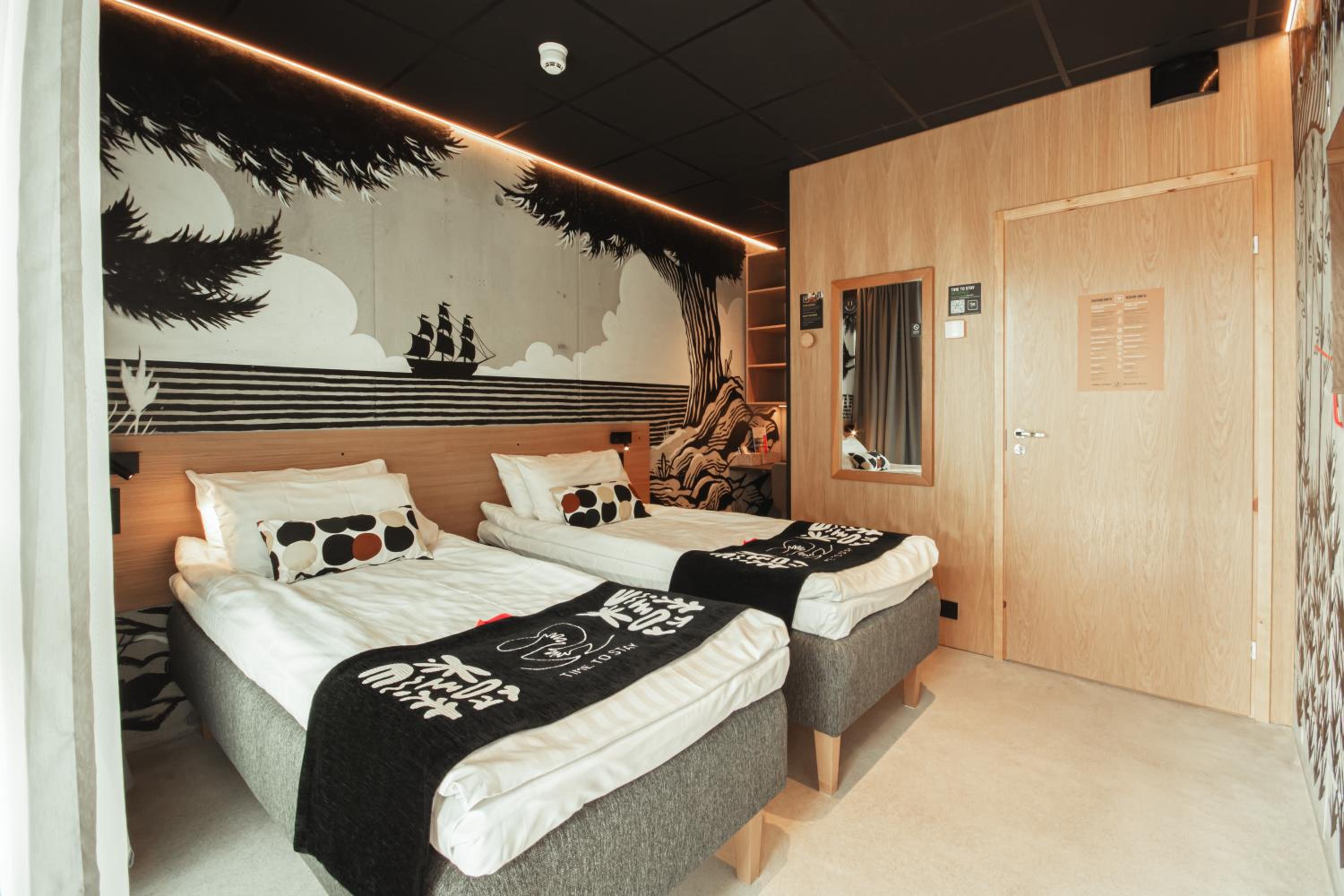 Double Room With Private Bathroom photo 3