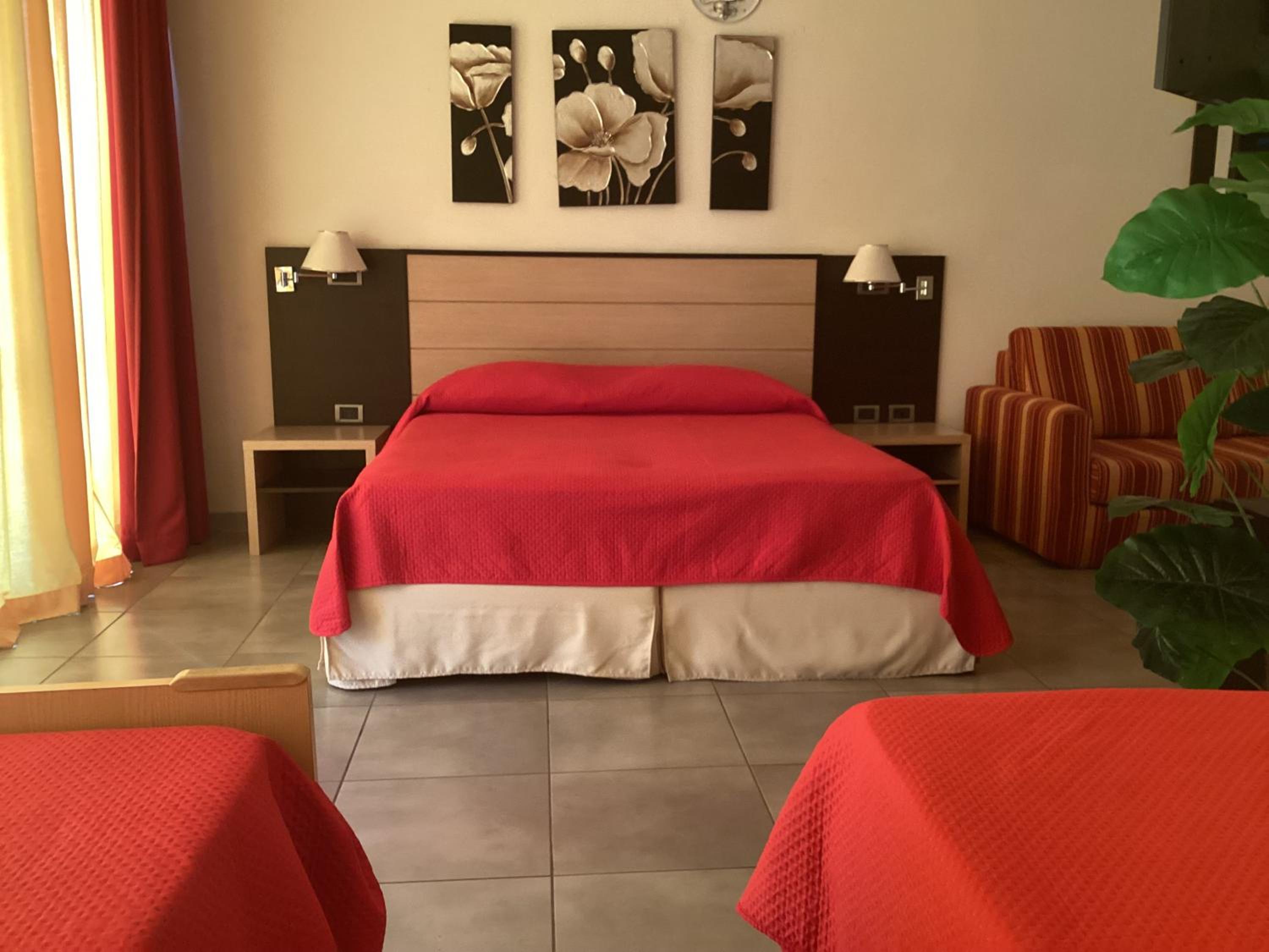 Standard Quadruple Room