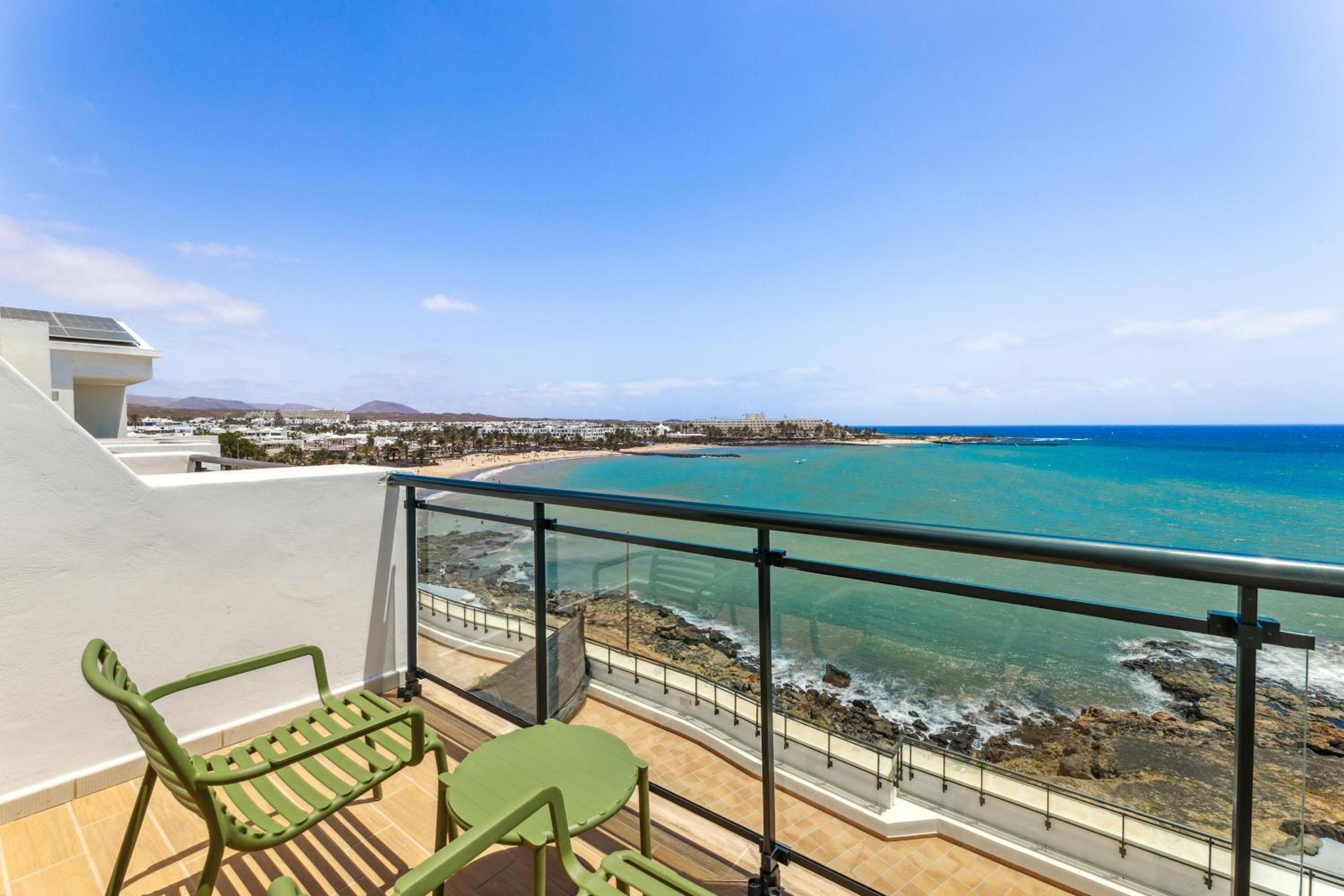 Quadruple Room with Sea View