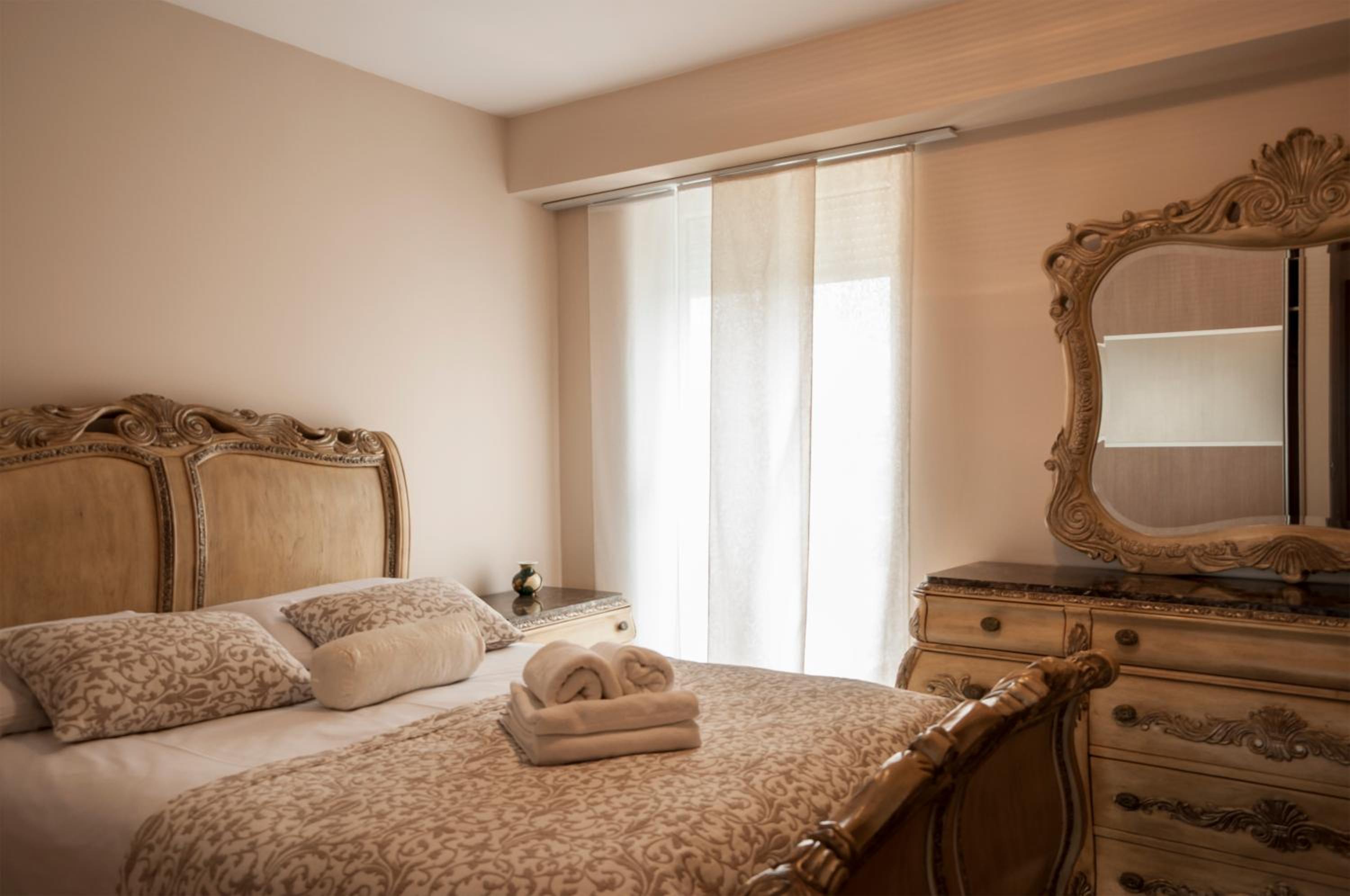 Two-Bedroom Penthouse Apartment with Terrace photo 2