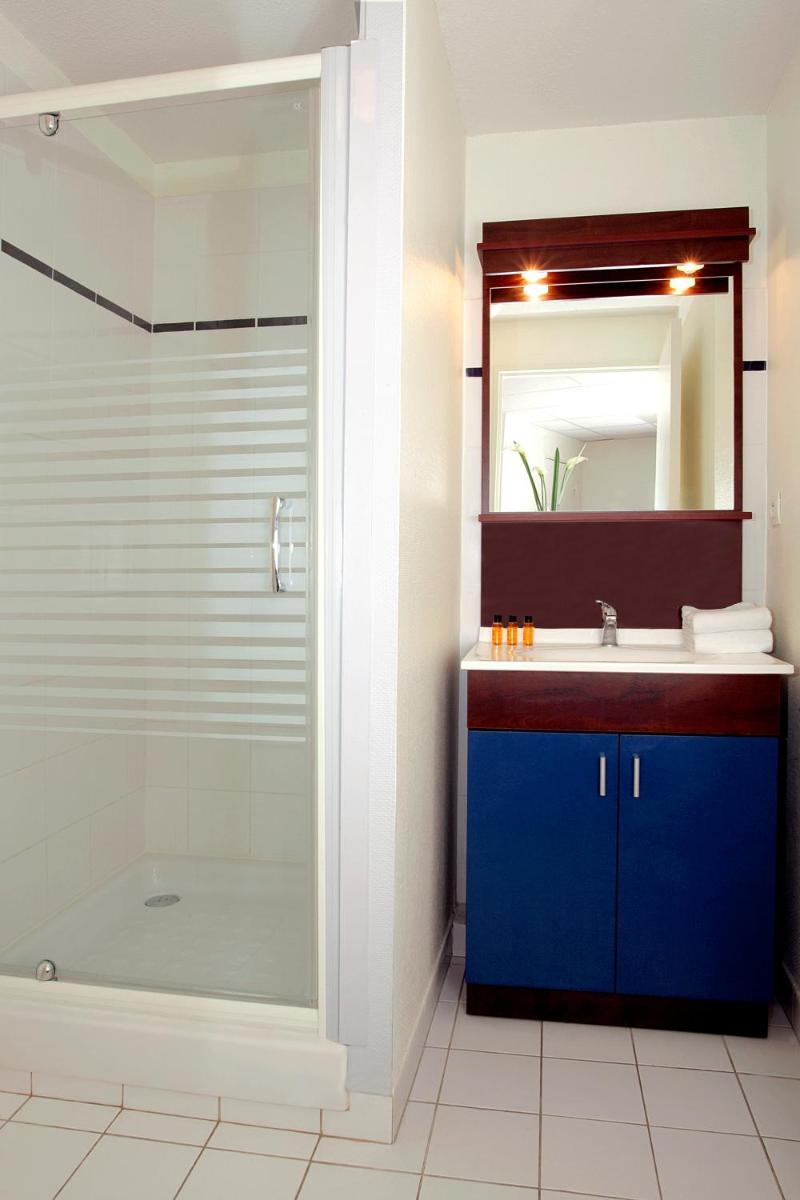 Apartment photo 3