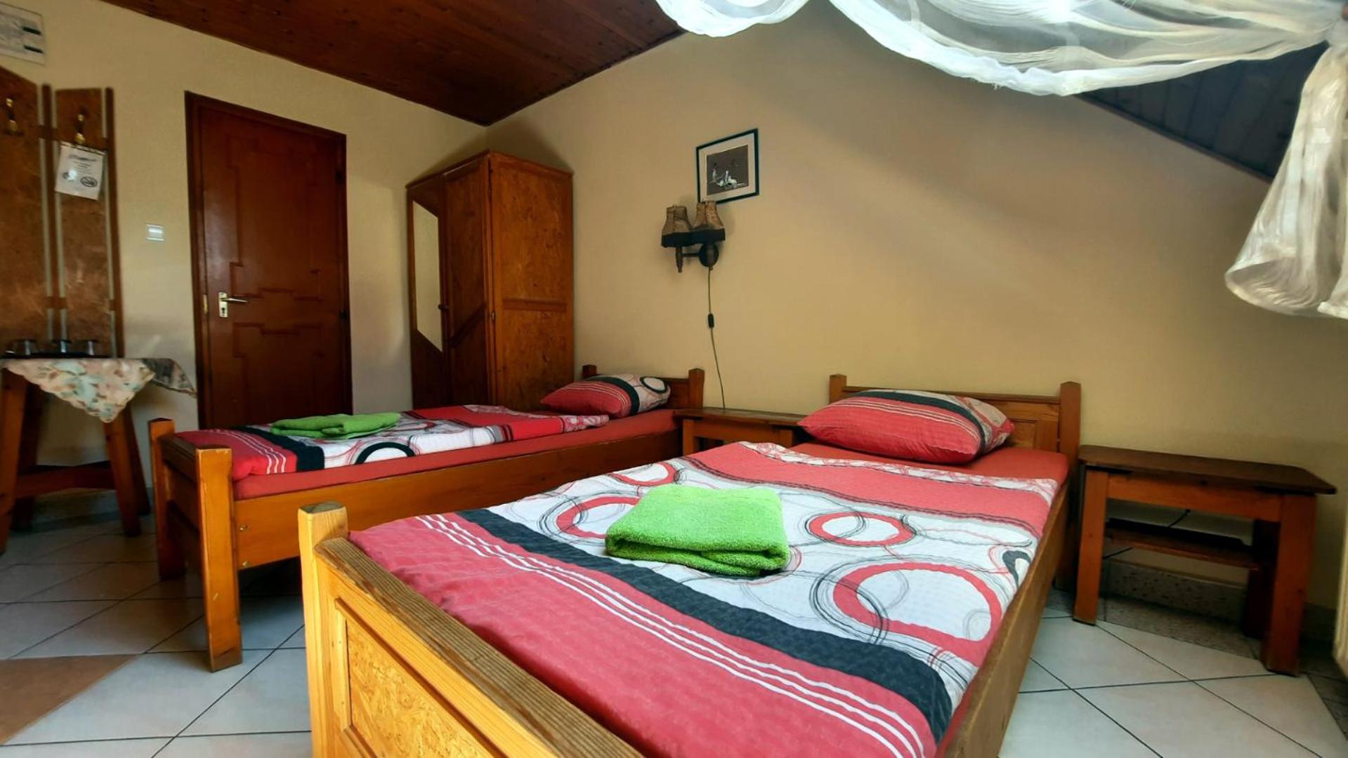 Triple Room with Private Bathroom photo 1