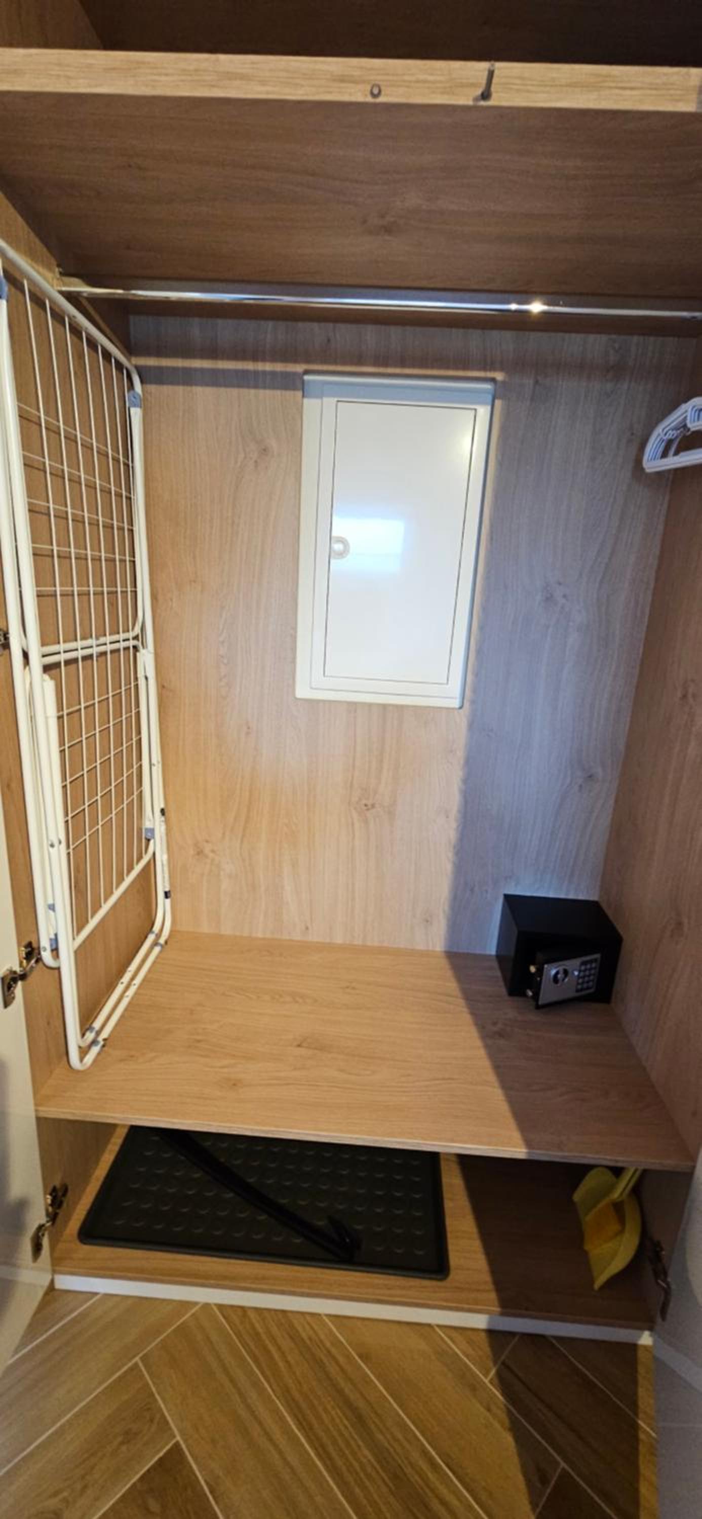 One-Bedroom Deluxe Apartment