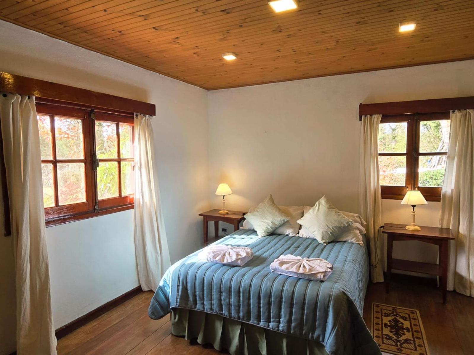 Deluxe Bungalow with Garden View photo 3