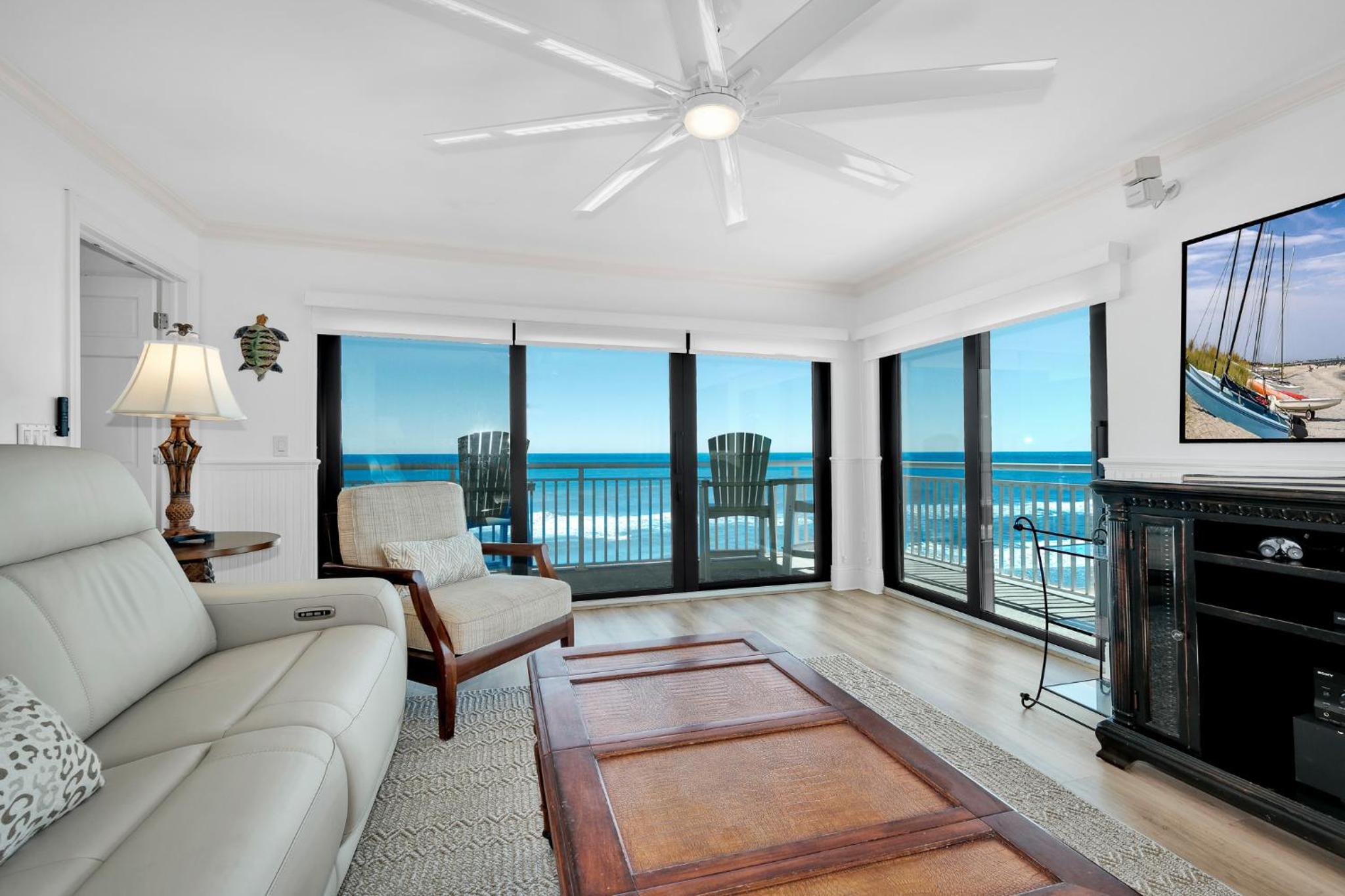 Apartment with Sea View photo 1