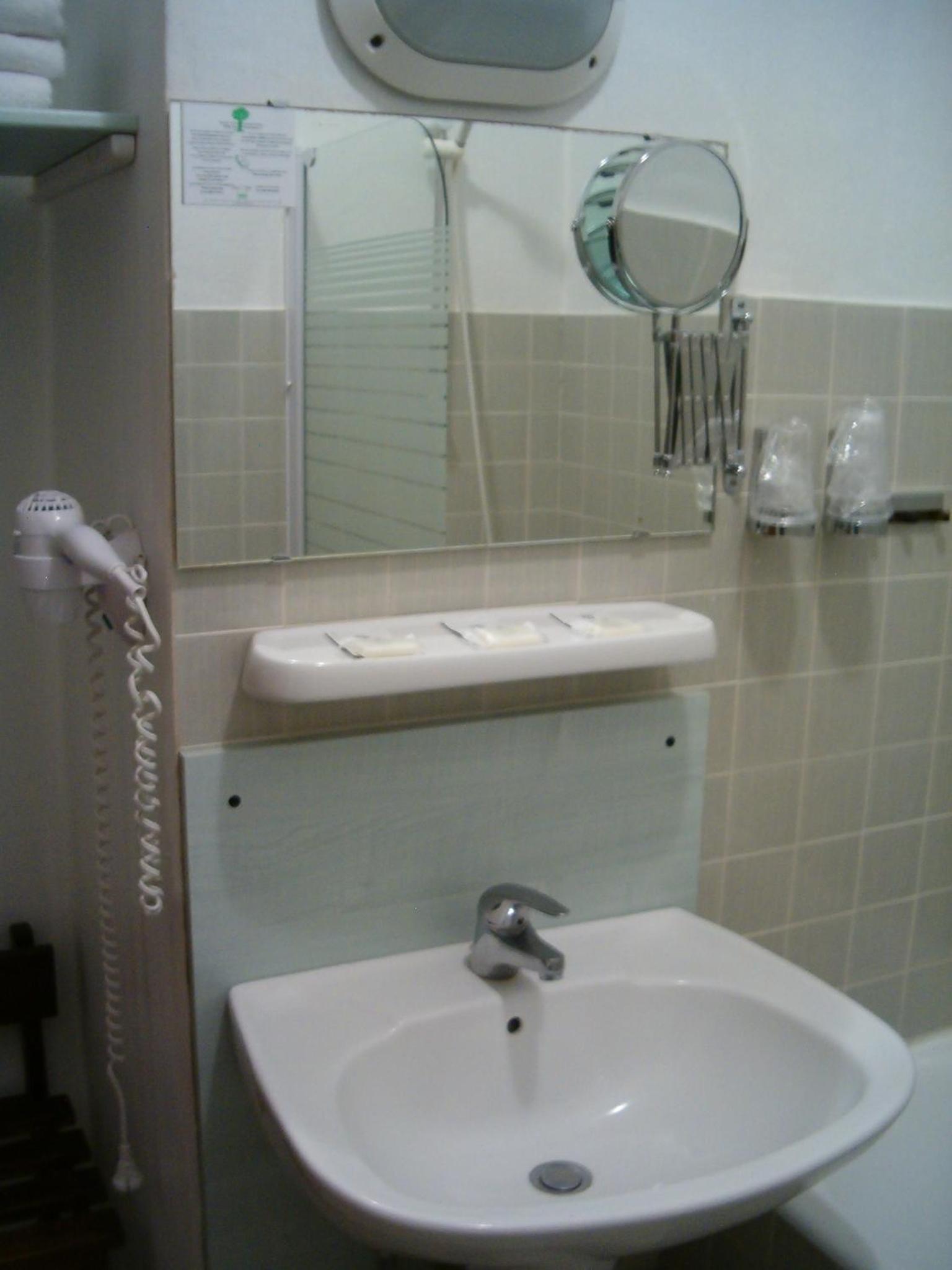 Twin Room With Balcony photo 2