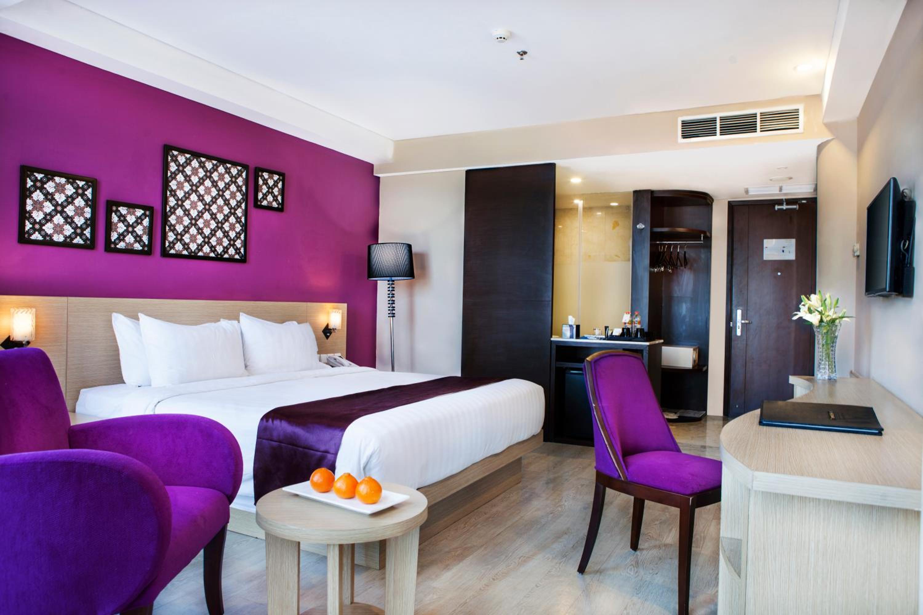 Deluxe Emerald Double Room