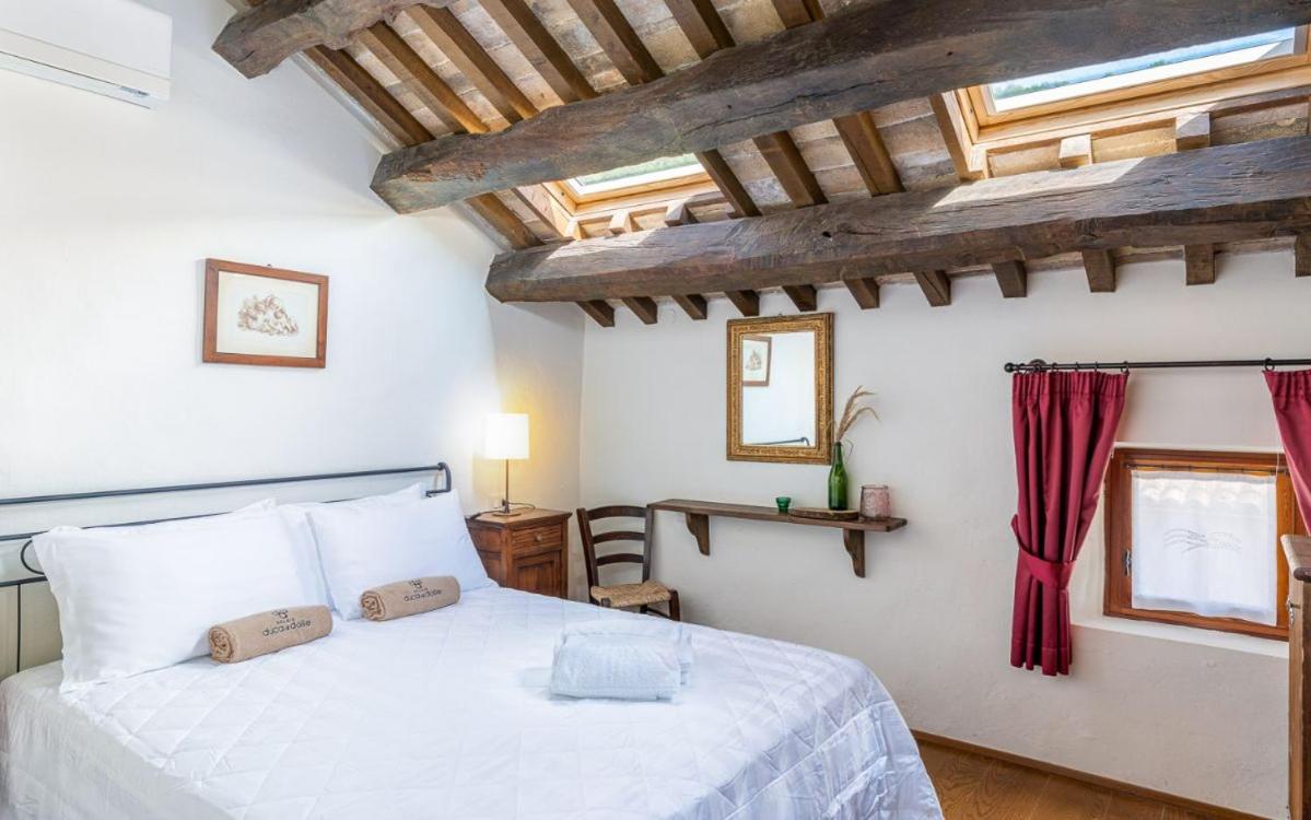 Standard Double Room - Photo 3