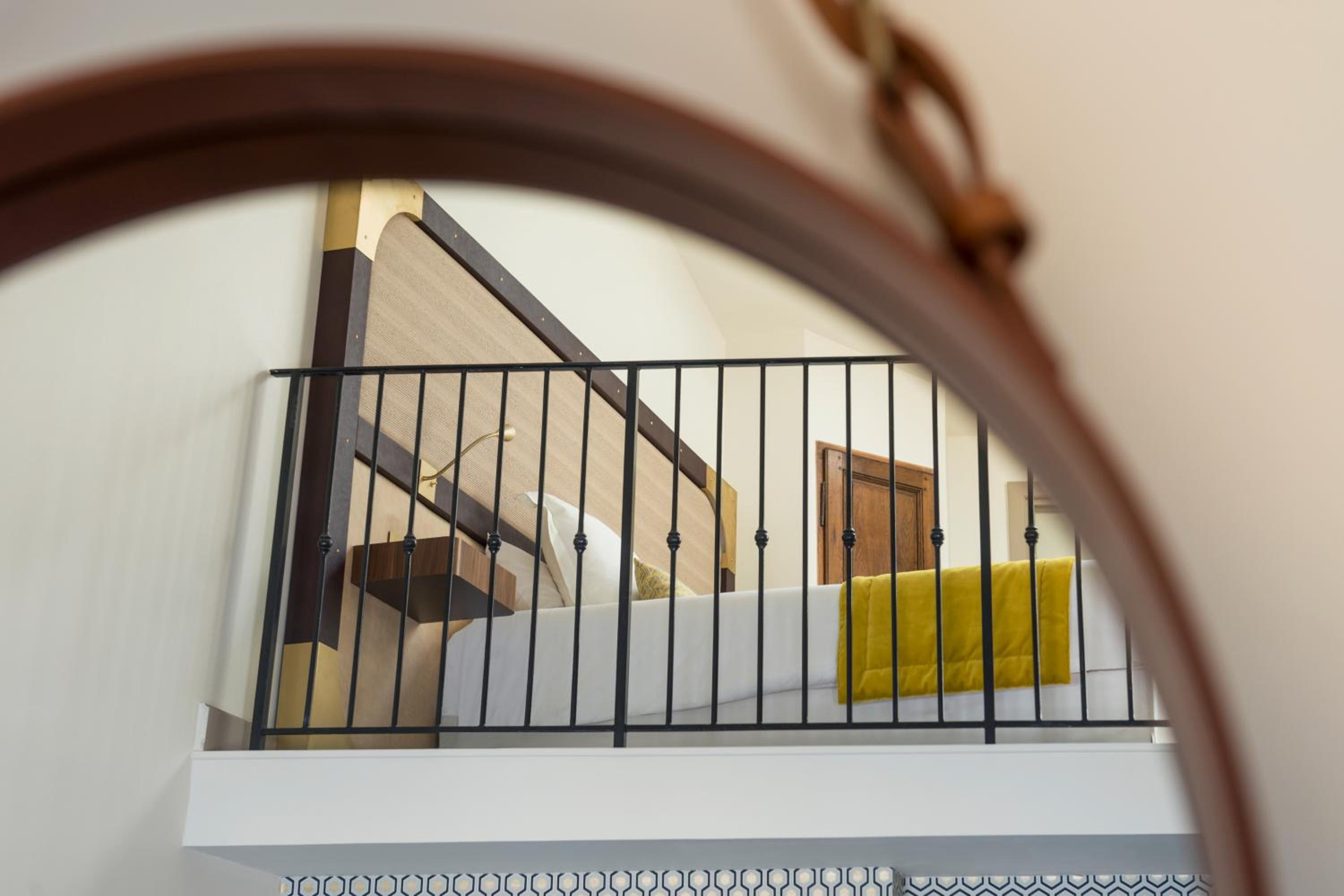 Duplex Suite with Balcony and Old Port View - Photo 3