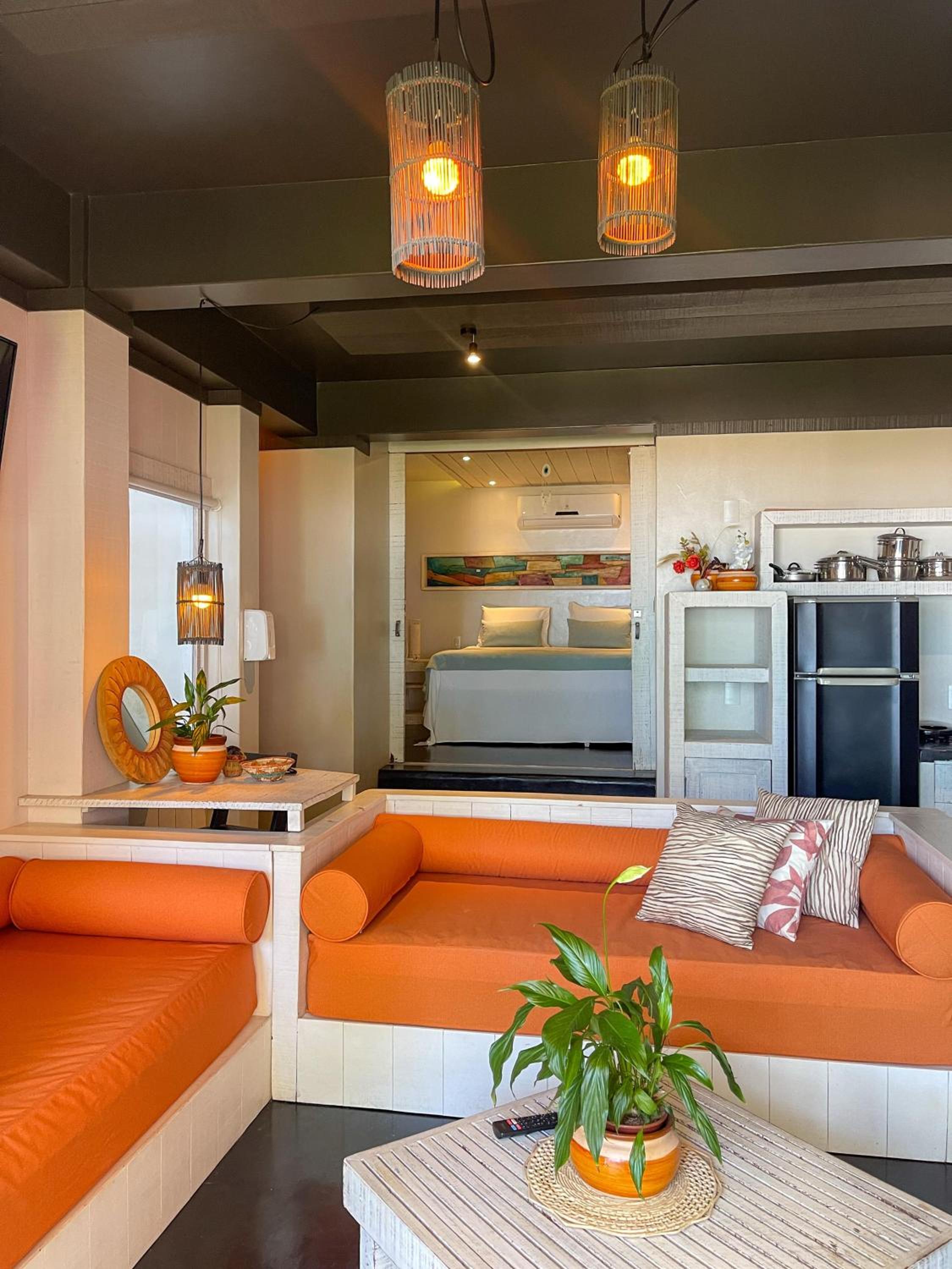 Apartment with View and Balcony - Photo 4