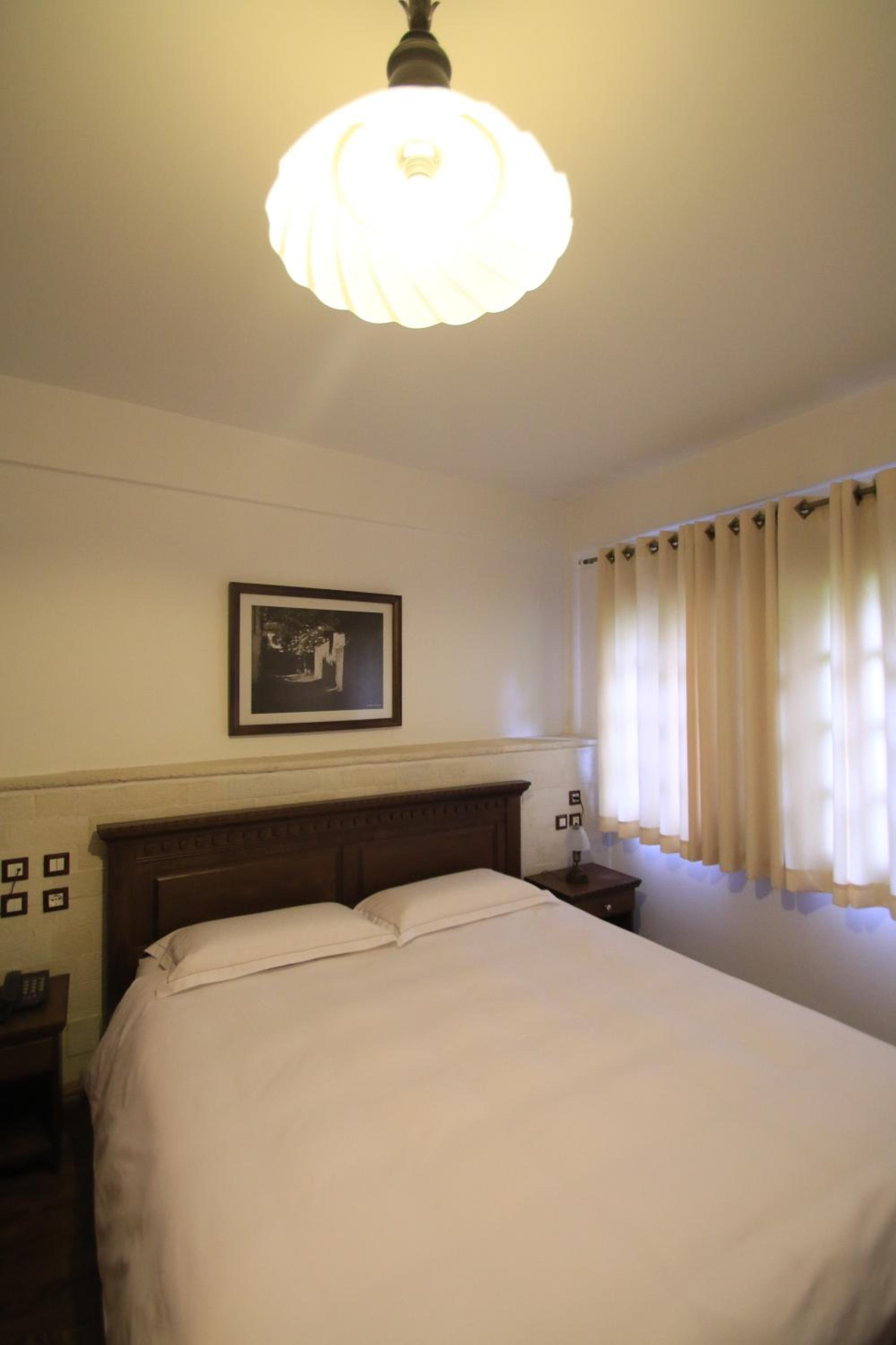 Standard Double Room photo 3